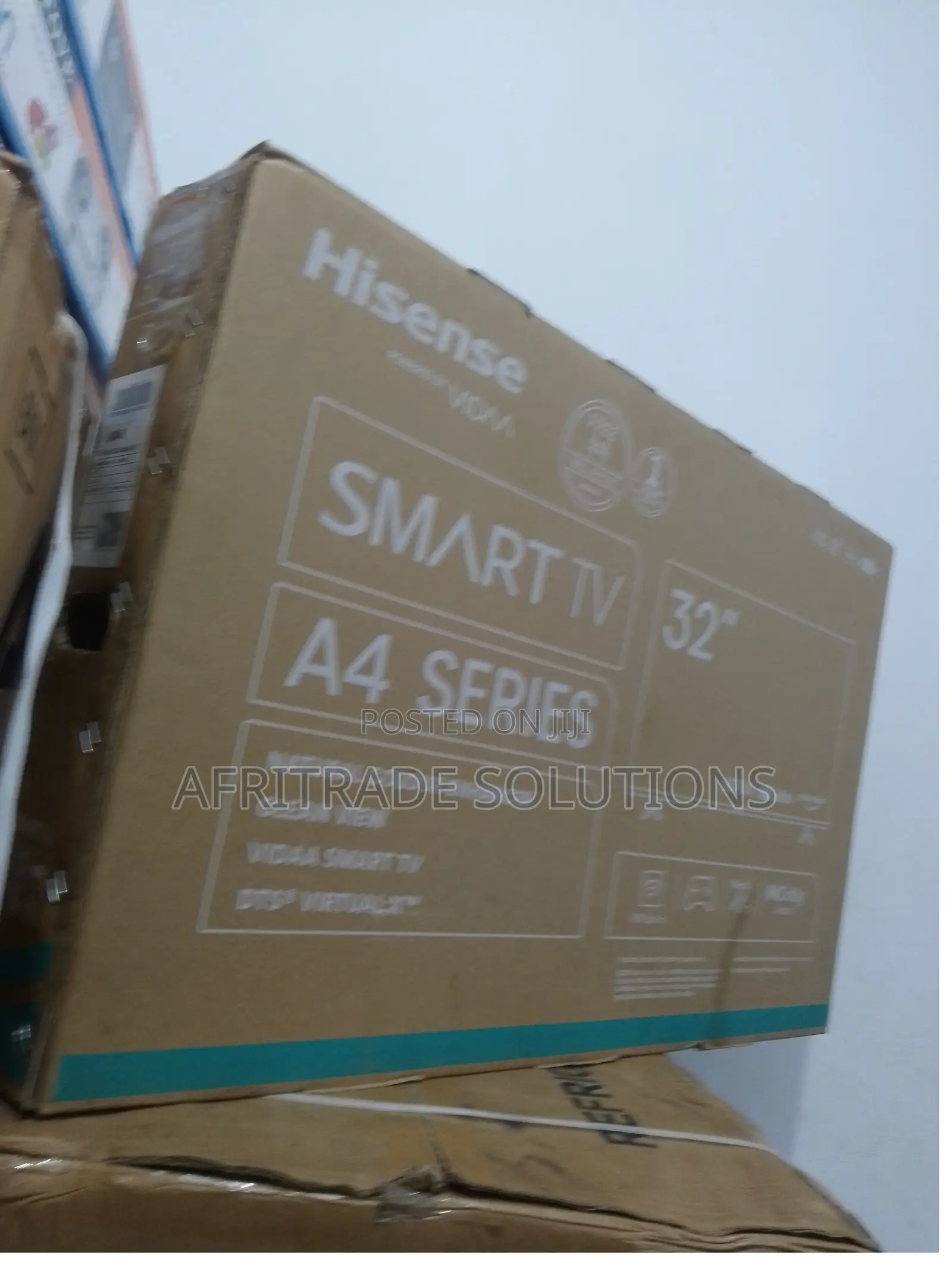 32 Inches Hisense Smart TV (32A4K)