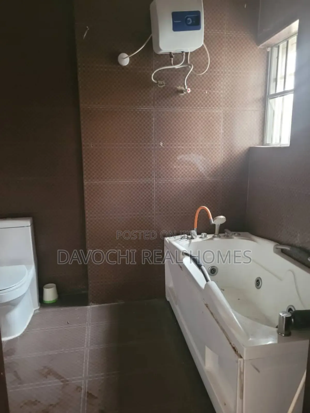 4bdrm Duplex in Orchid Road, Lekki for rent