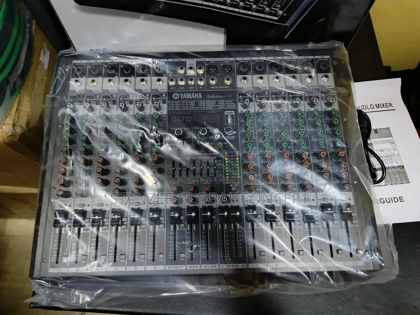 12 Channel Mixing Console Effects Processor