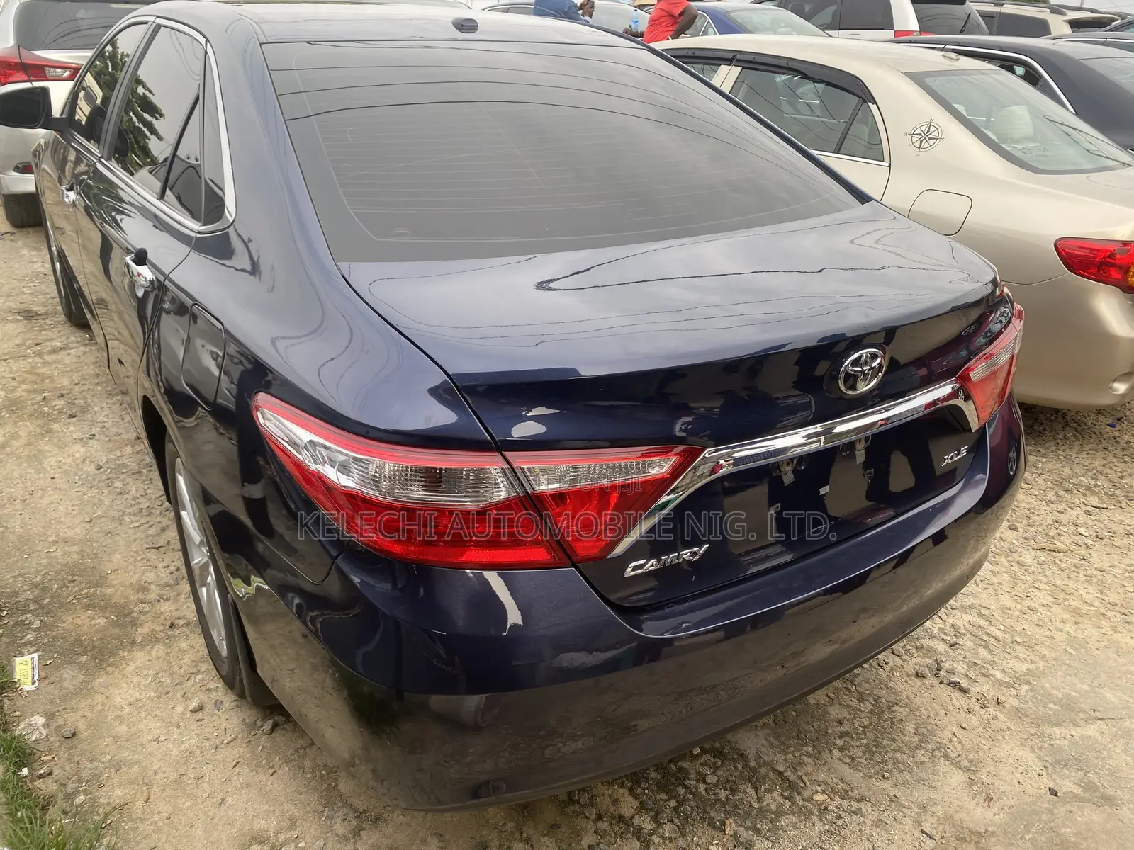 Toyota Camry 2016 Blue
