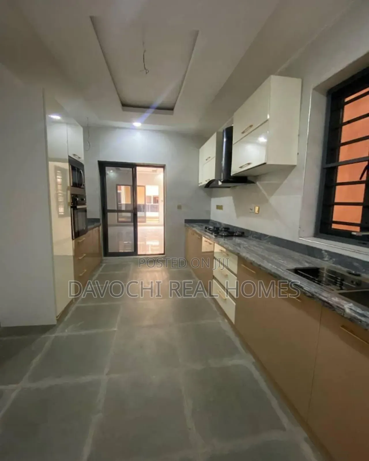 4bdrm Duplex in Ikate Lekki for rent