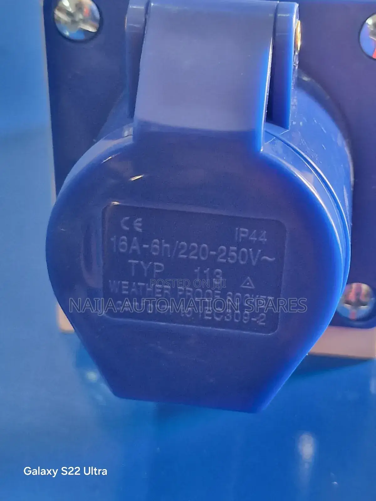 3 Pin Industrial Plug-Socket 240v/16a