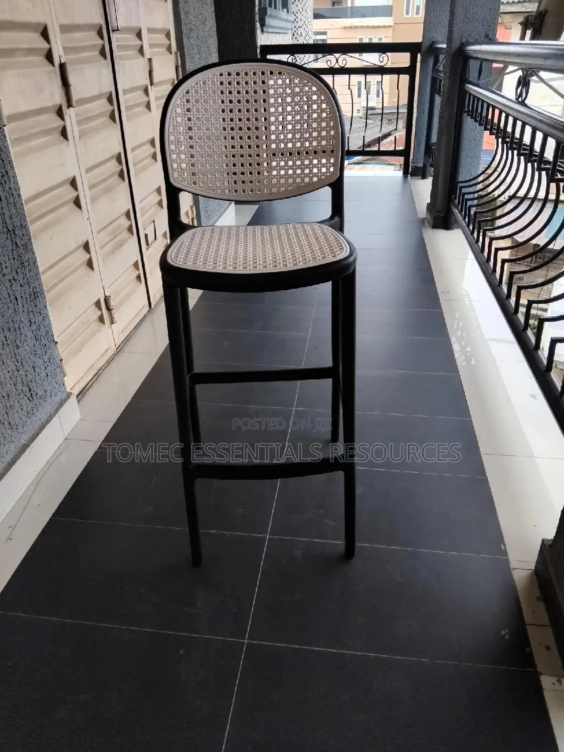 Imported Quality Bar Stool for Restaurants and Kitchen