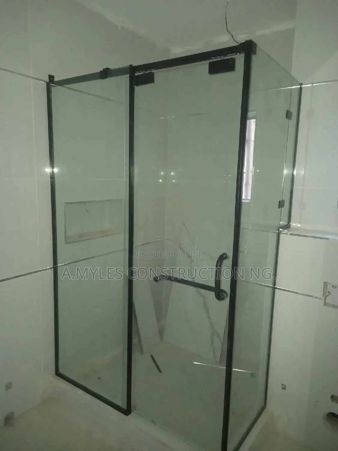 Shower Cubicles Jahi