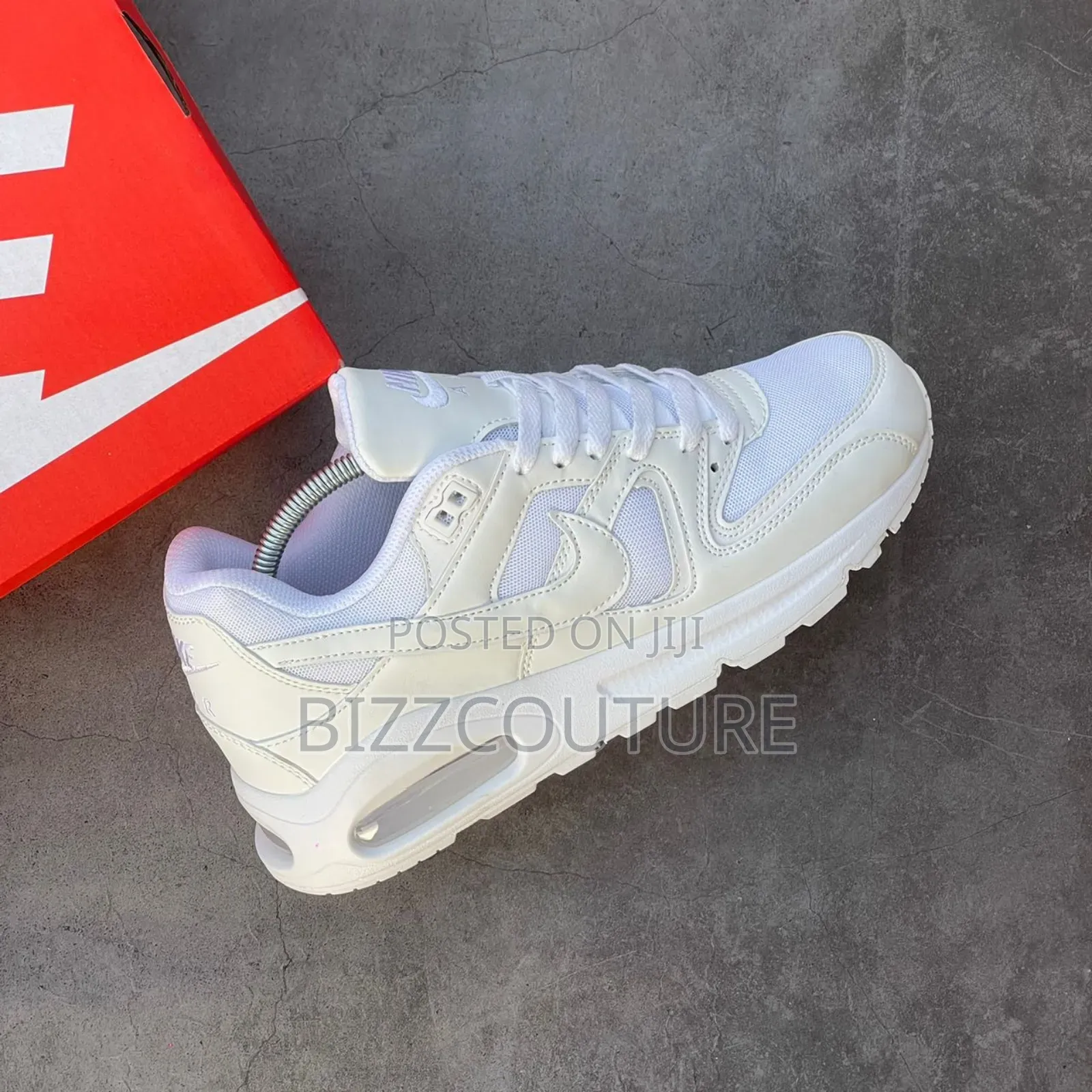 Original NIKE AIR MAX COMMAND Sneakers Available in Store
