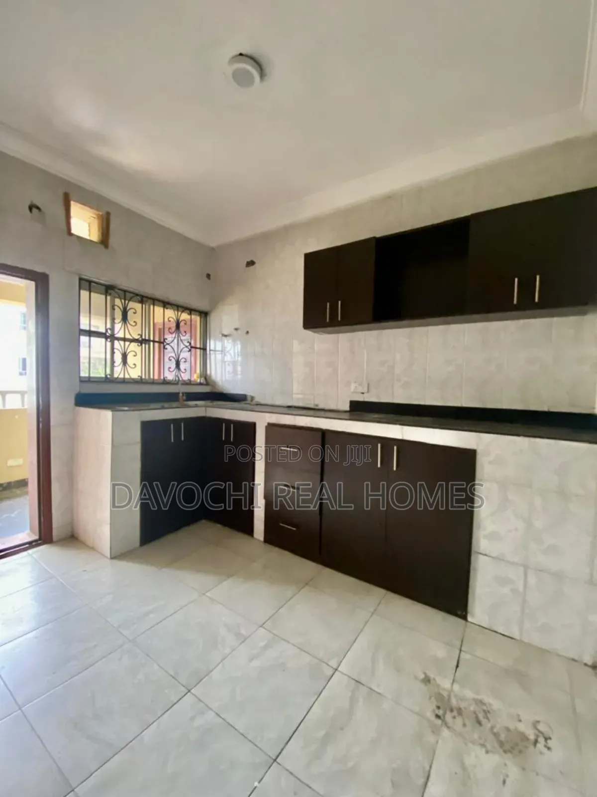 2bdrm Apartment in Ikate, Lekki for rent