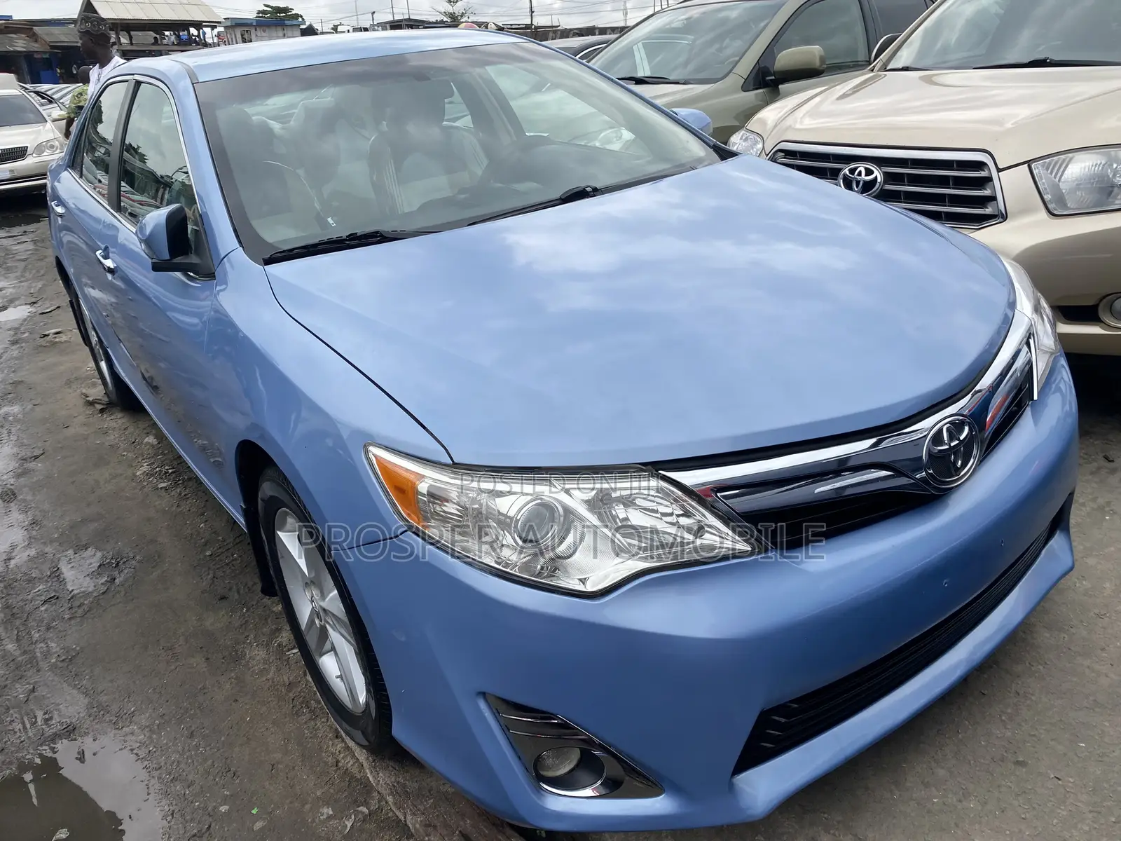 Toyota Camry LE 4dr Sedan (2.5L 4cyl 6A) 2012 Black