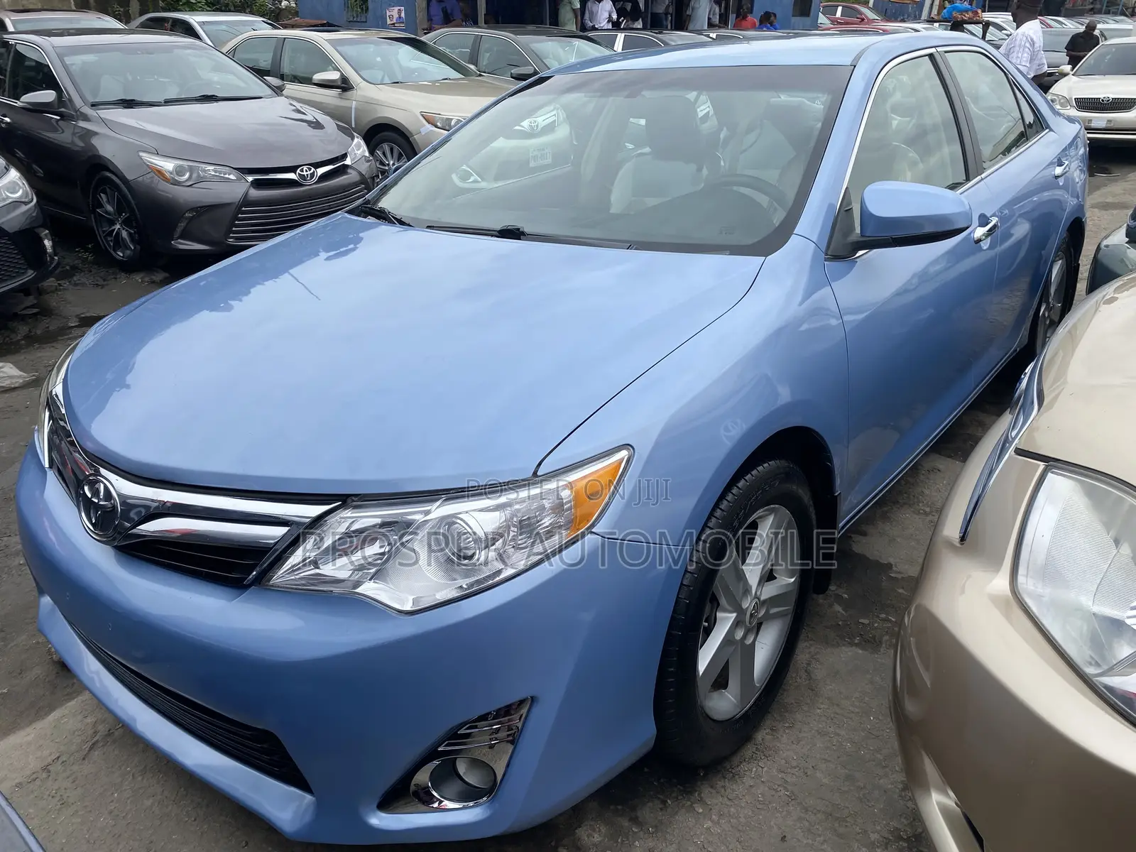 Toyota Camry LE 4dr Sedan (2.5L 4cyl 6A) 2012 Black