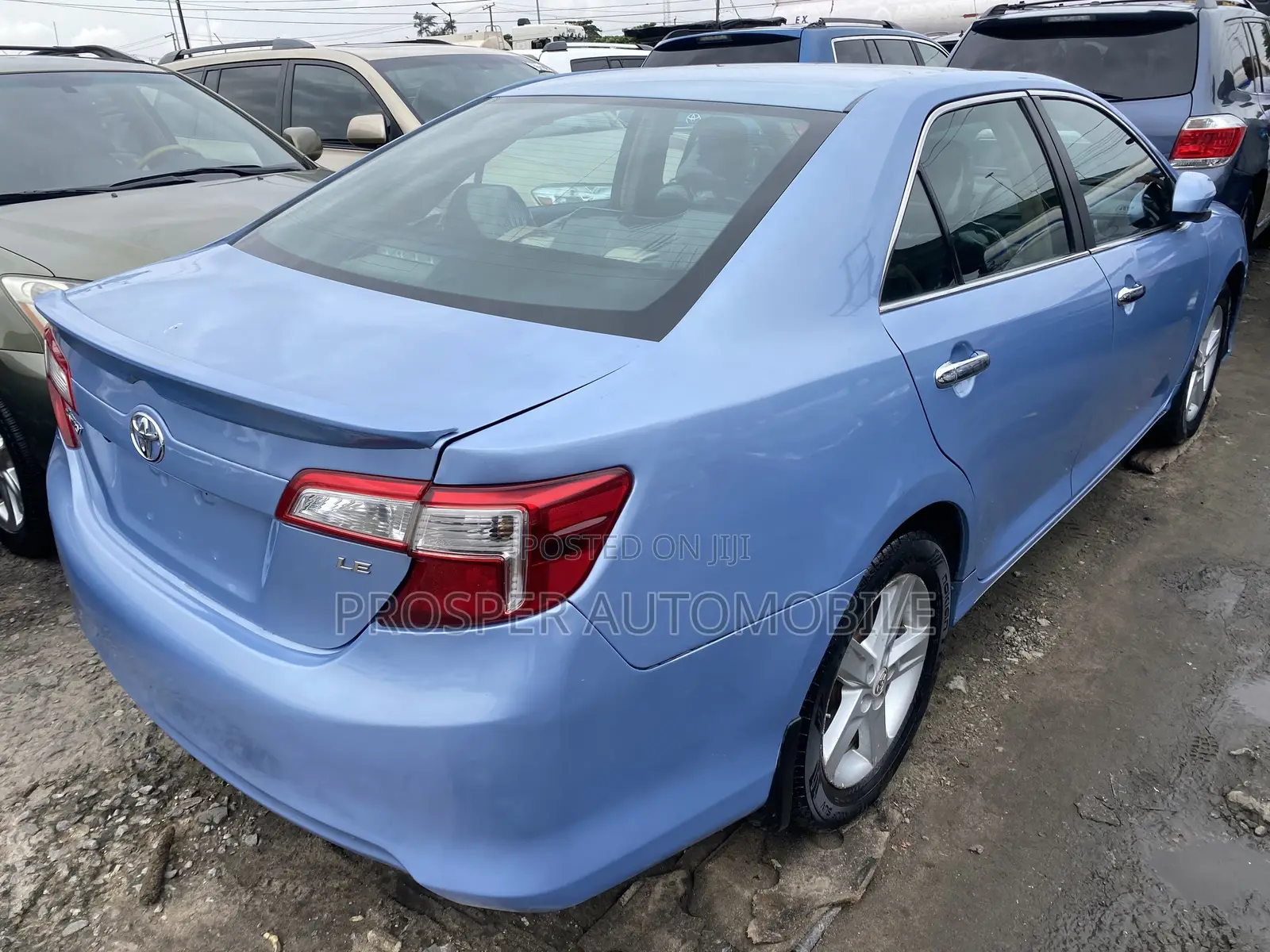 Toyota Camry LE 4dr Sedan (2.5L 4cyl 6A) 2012 Black