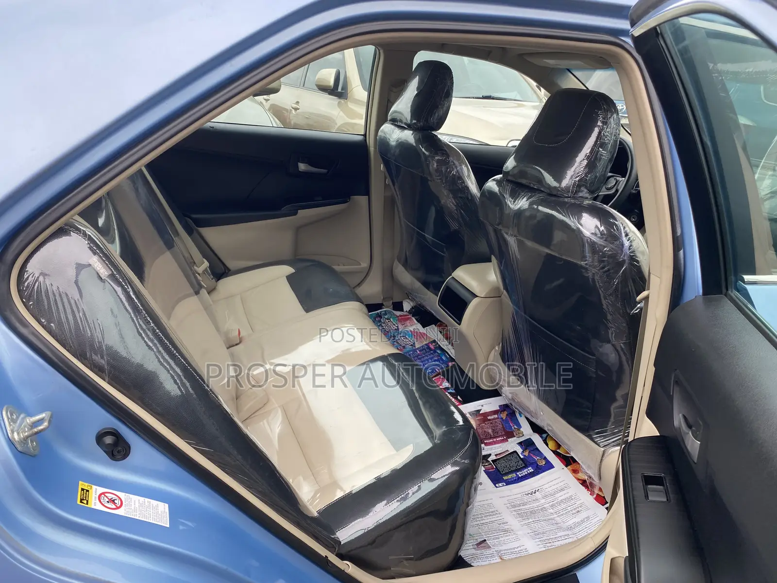 Toyota Camry LE 4dr Sedan (2.5L 4cyl 6A) 2012 Black
