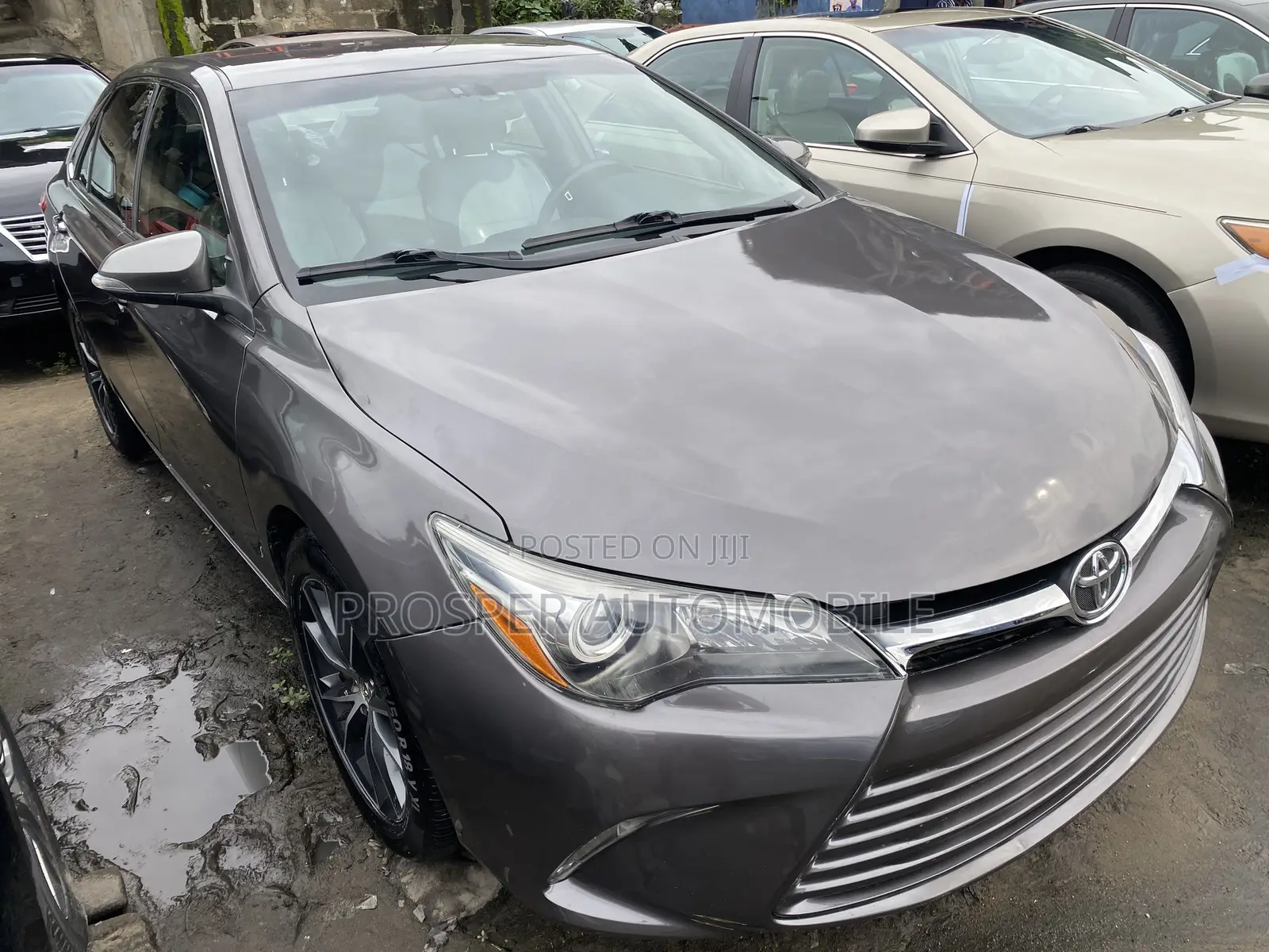 Toyota Camry 2015 Gray