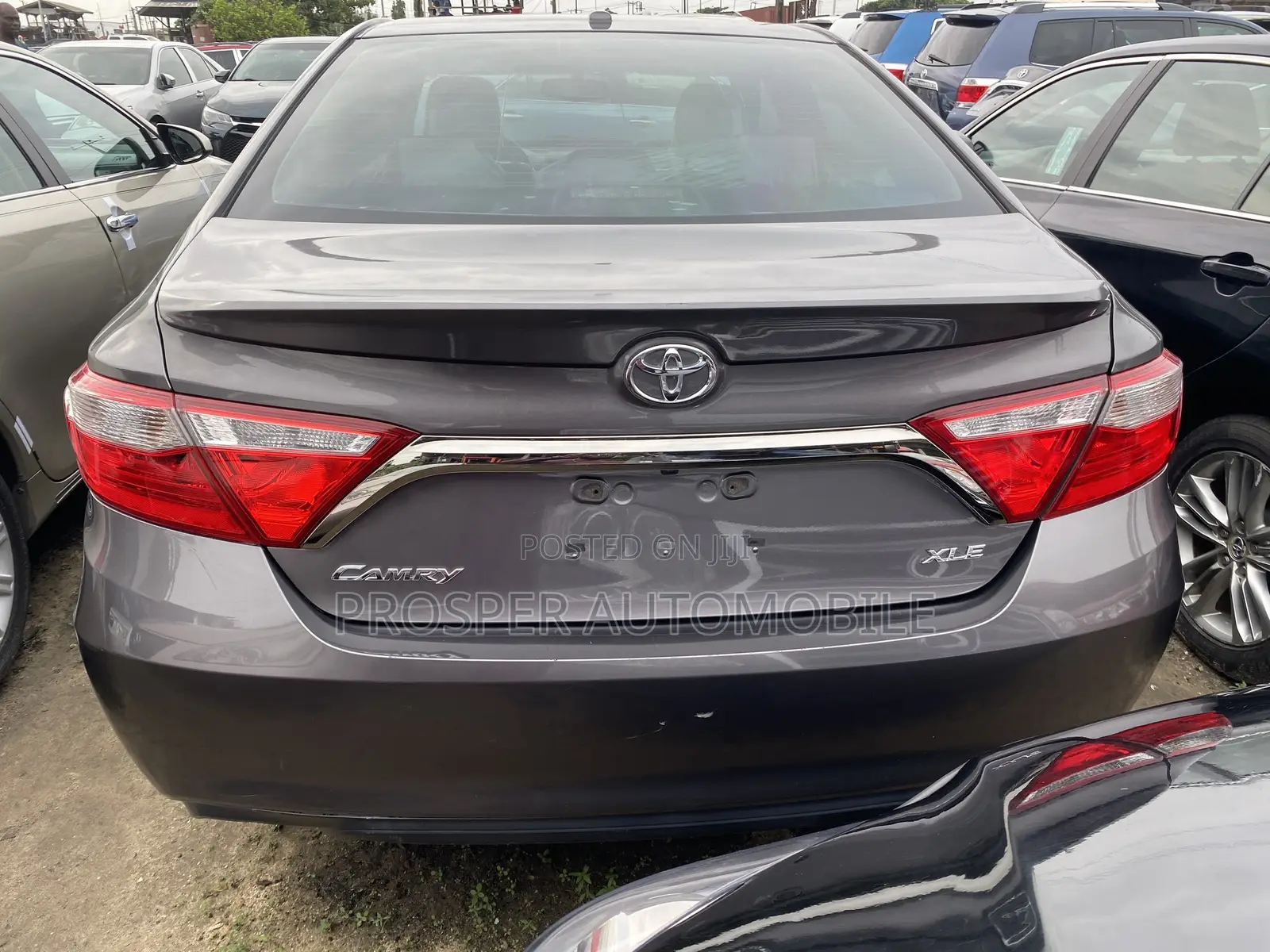 Toyota Camry 2015 Gray
