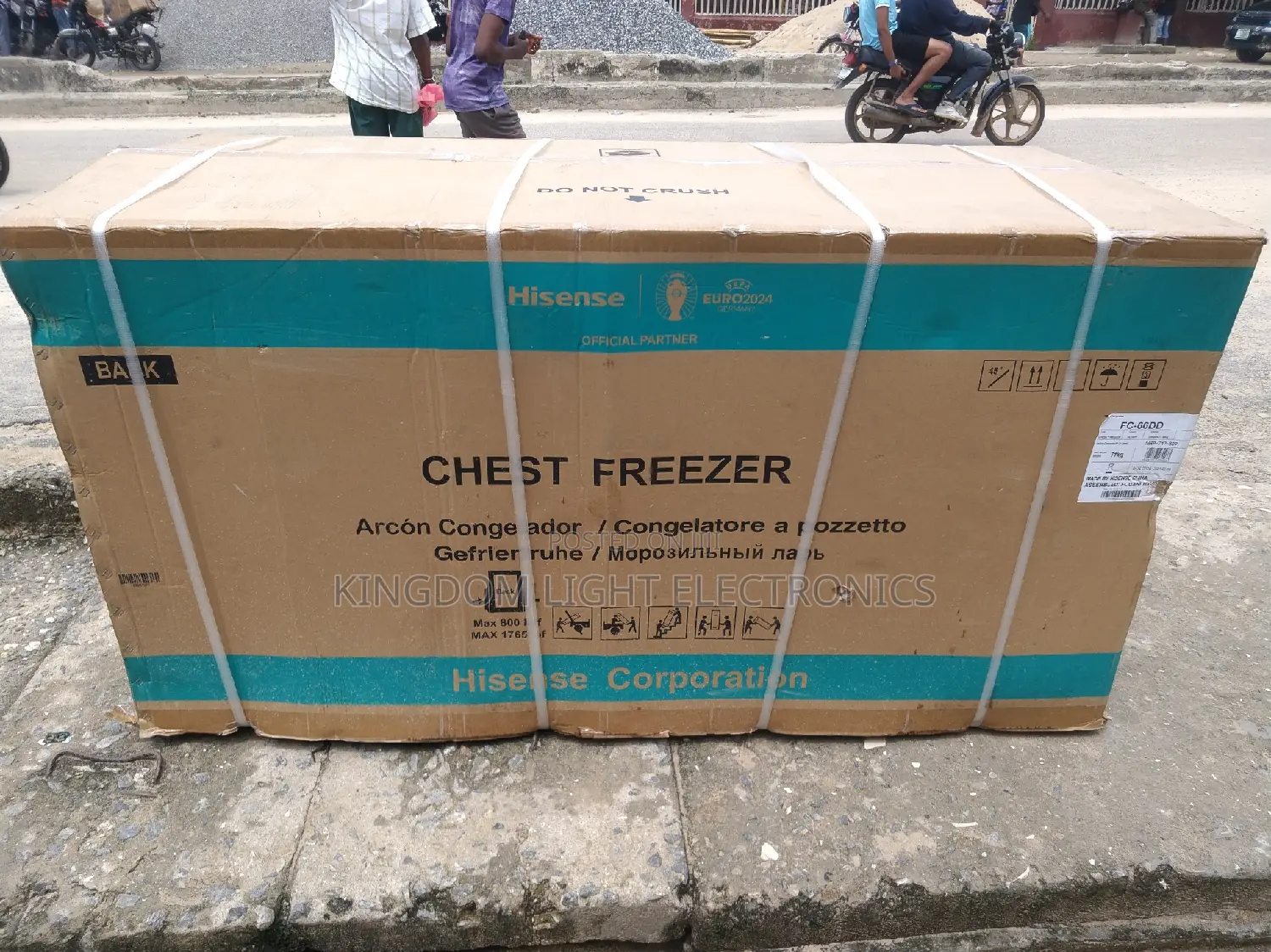 Original Hisense Chest Freezer Double Door 500liters.
