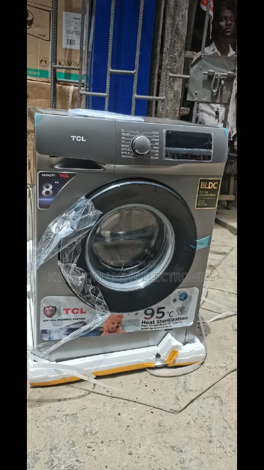 Original TCL 8kg Washing Machine.