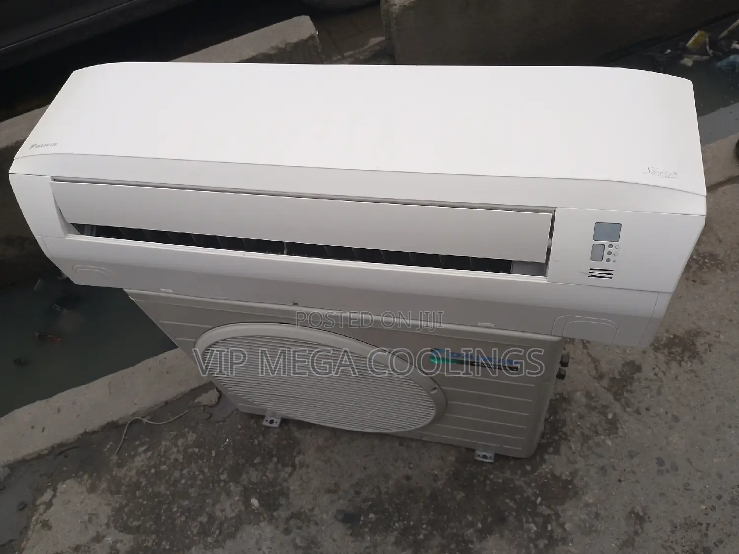 1hp Daikin Inverter Air Conditioner