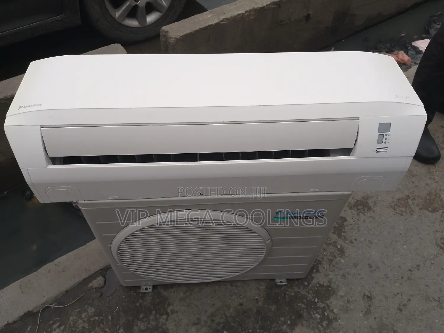 1hp Daikin Inverter Air Conditioner