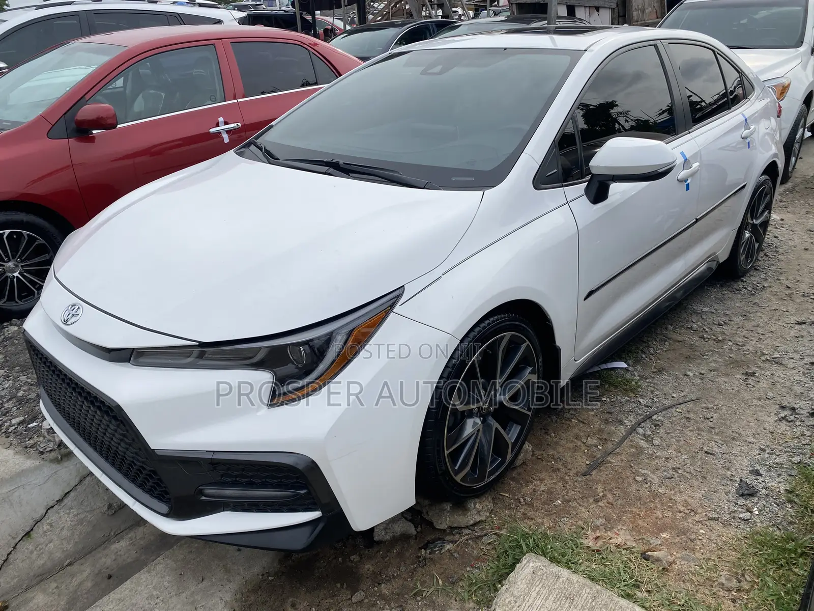 Toyota Corolla SE 2021 White