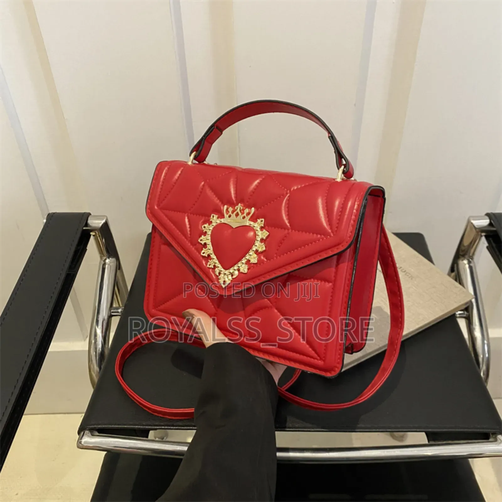 Classic Ladies Hand Bag