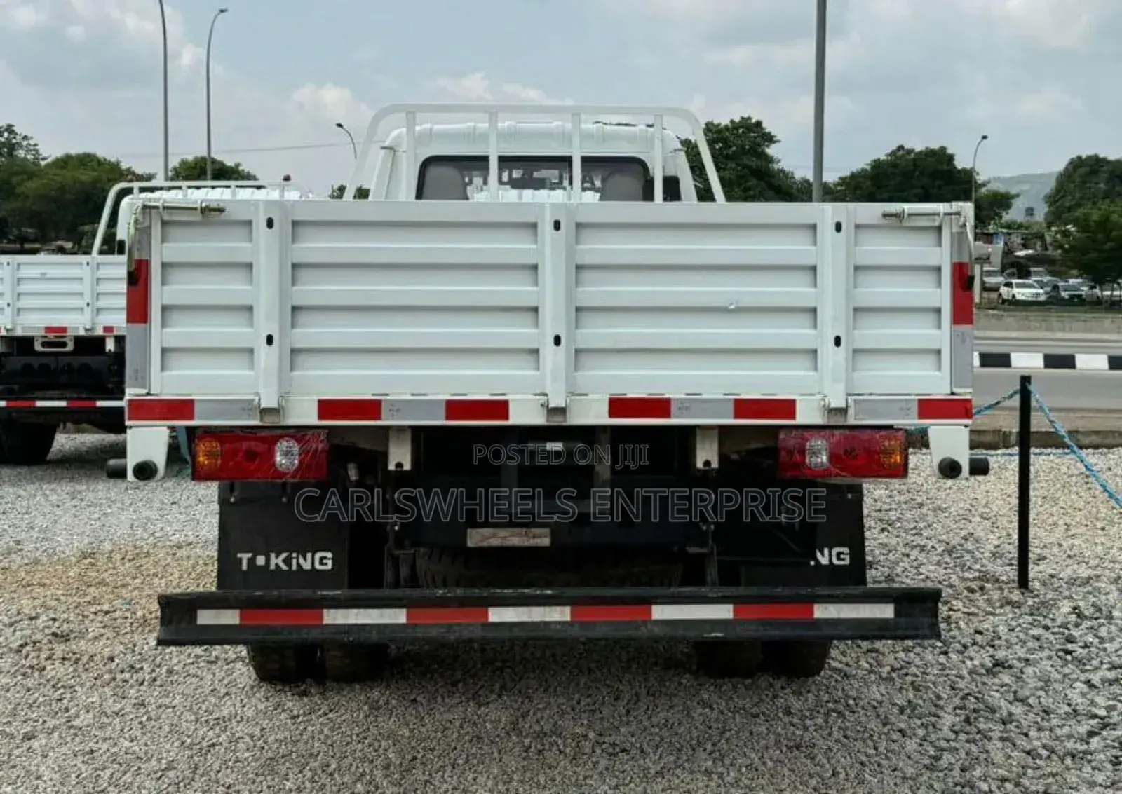 Brand New Carriage Truck (T. King)