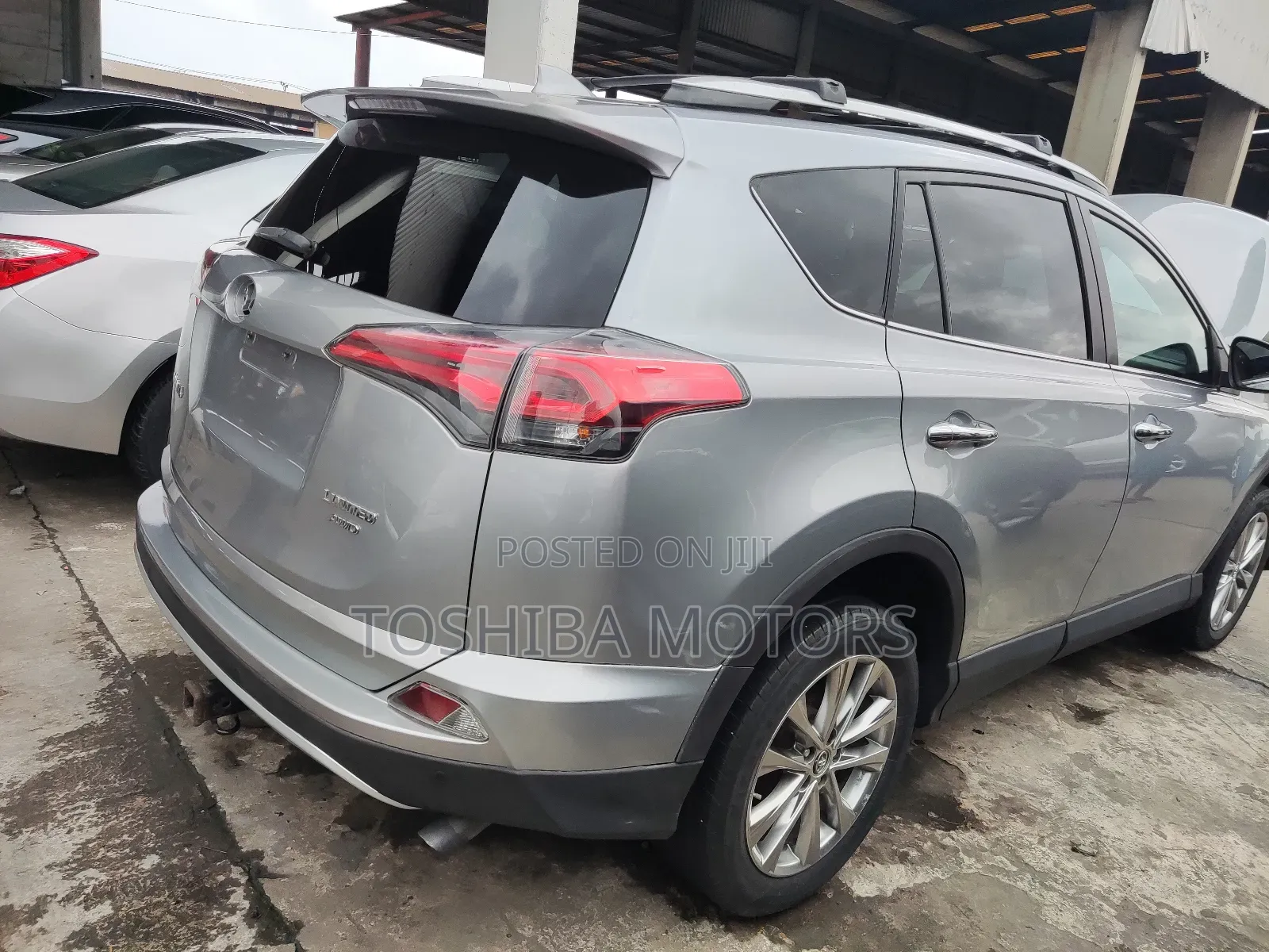 Toyota RAV4 2017 Silver