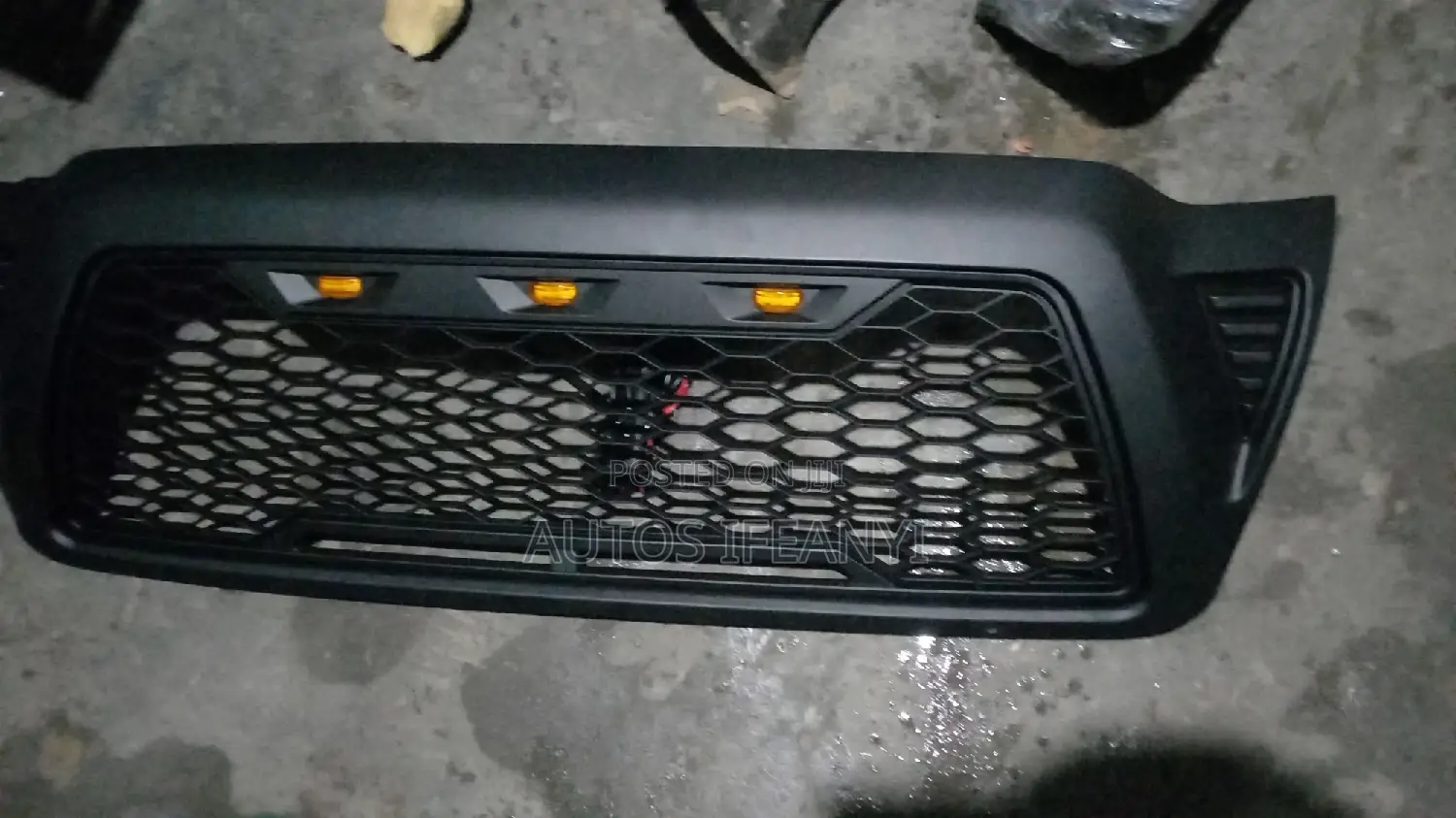 Front Grill Toyota Tacoma 2010 Available Dm