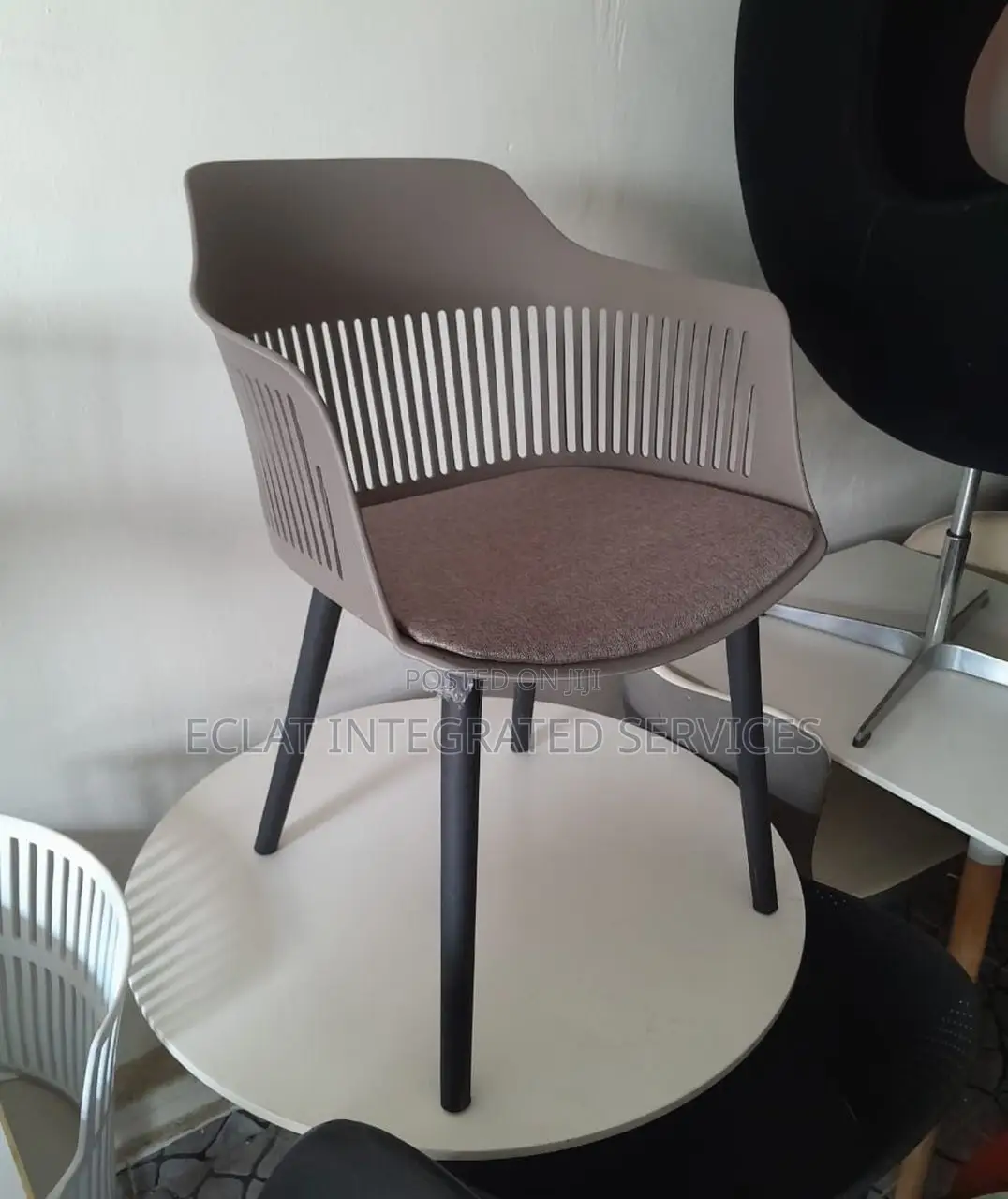 Portable Foreign Chair