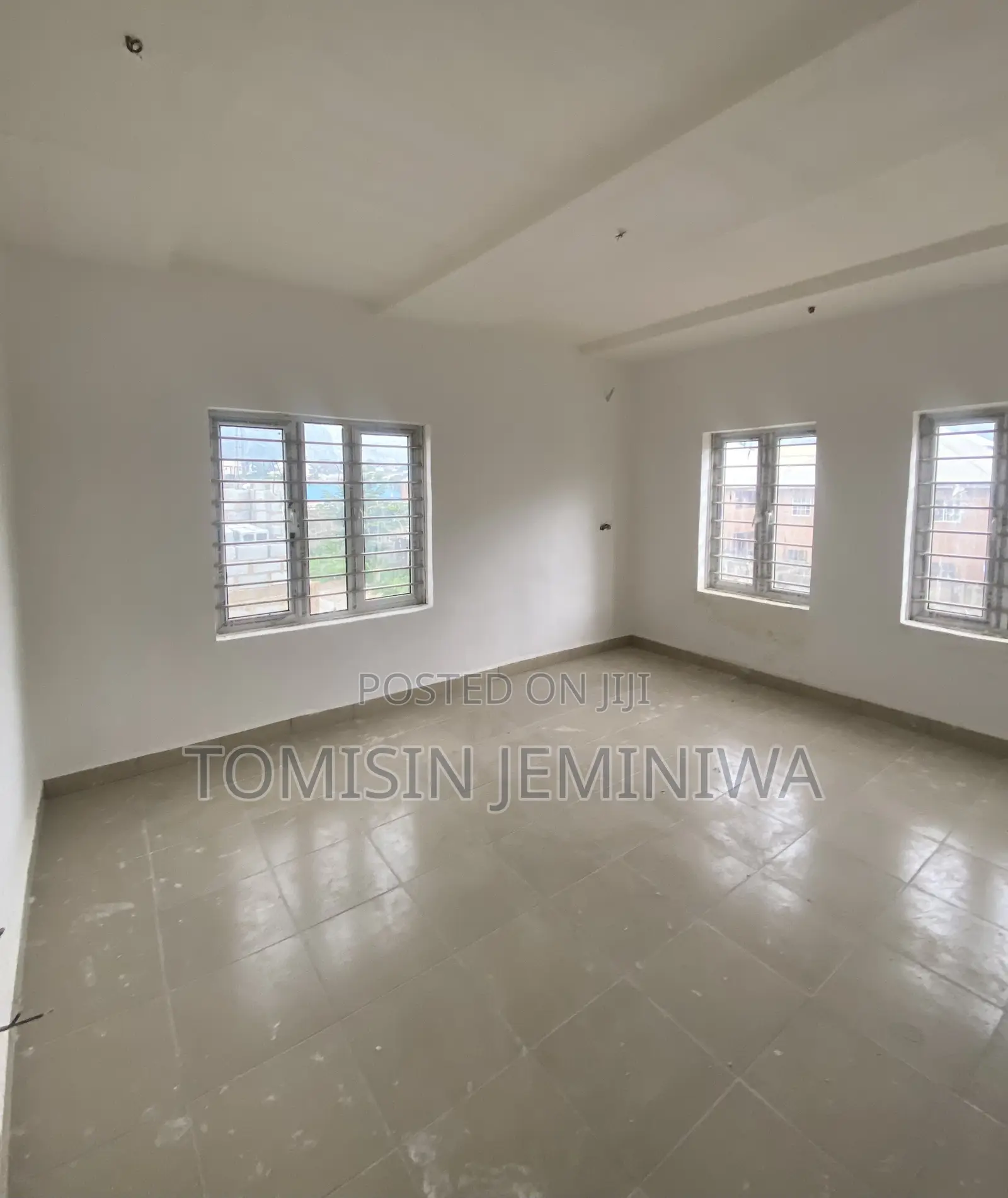 Furnished 3bdrm Block of Flats in Pacific Estate, Kubwa for sale
