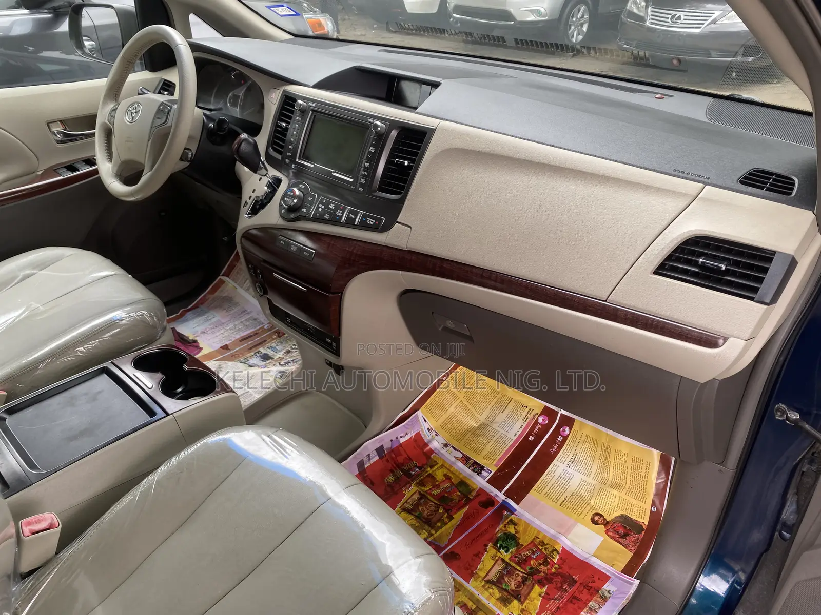 Toyota Sienna XLE FWD 8-Passenger 2013 Blue