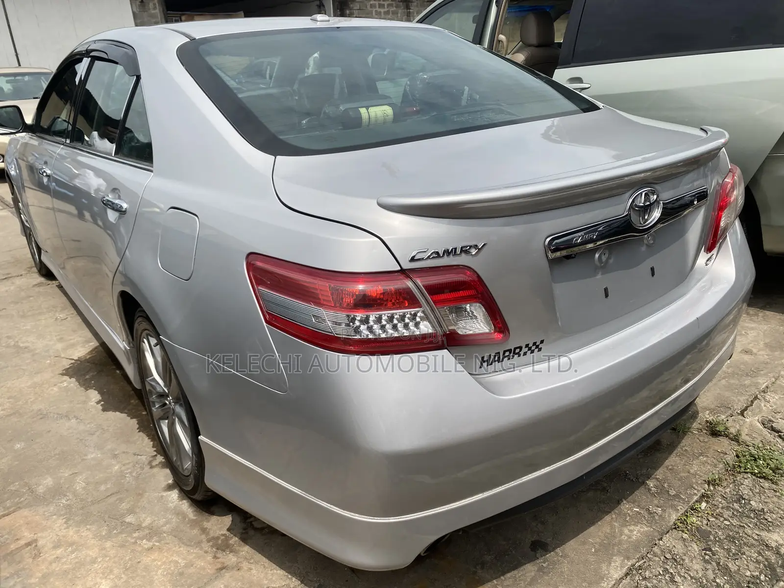 Toyota Camry 2010 Silver