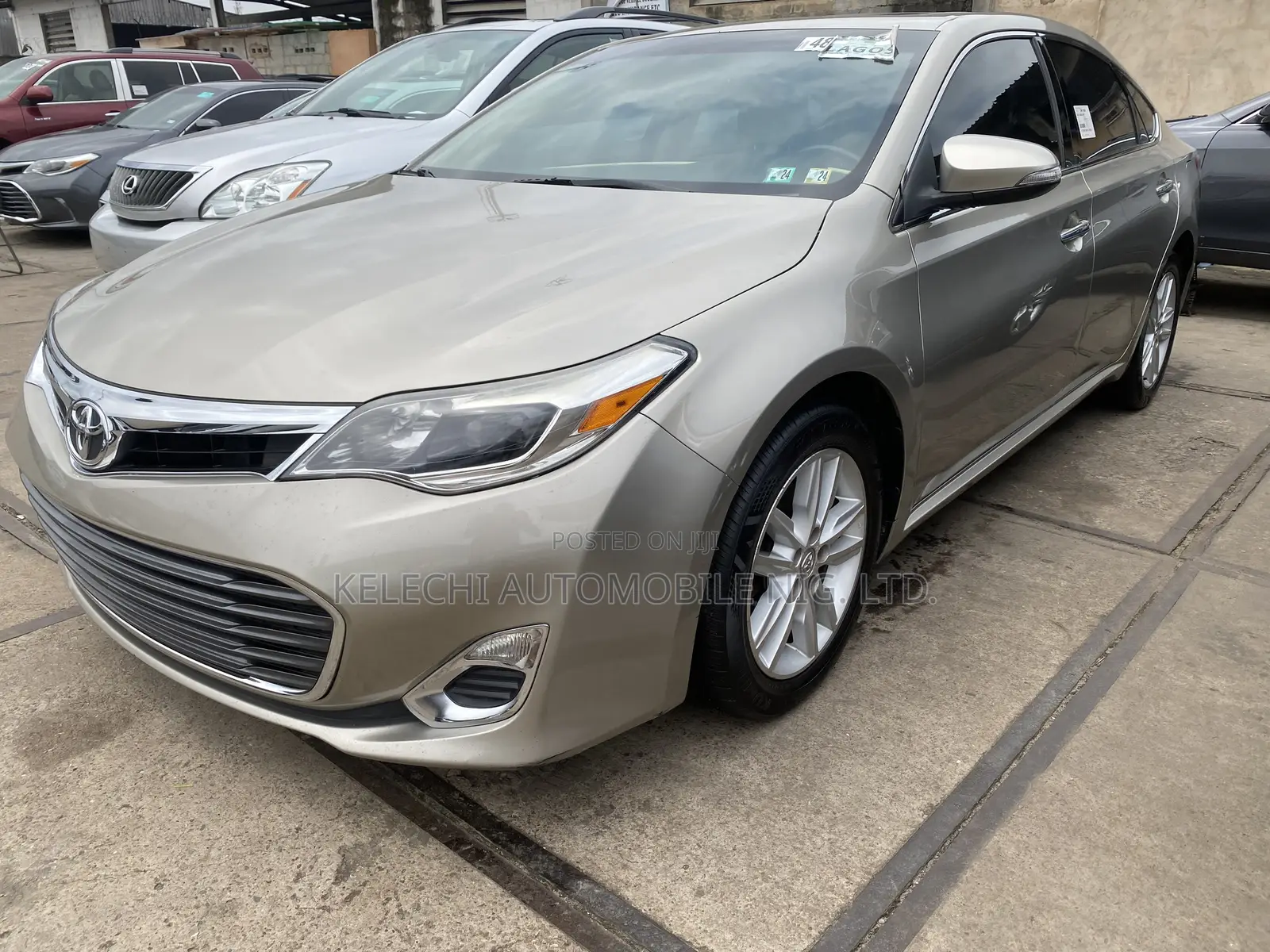 Toyota Avalon 2015 Gold