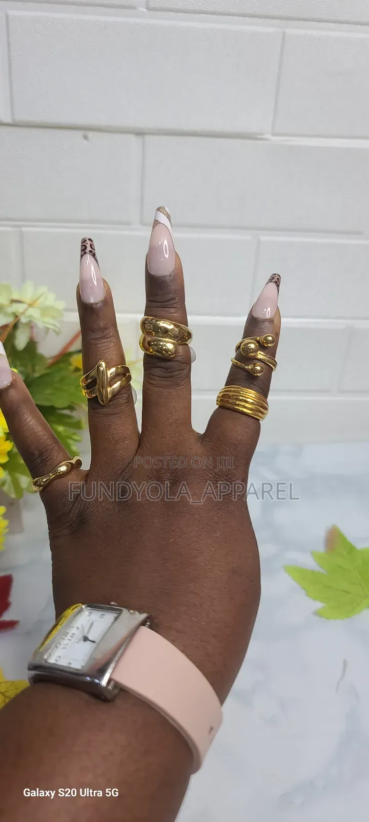 Non Tarnishing Titanium Gold Chunky Fashion Rings