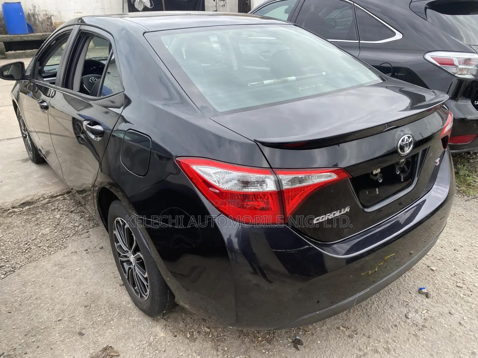 Toyota Corolla 2015 Black
