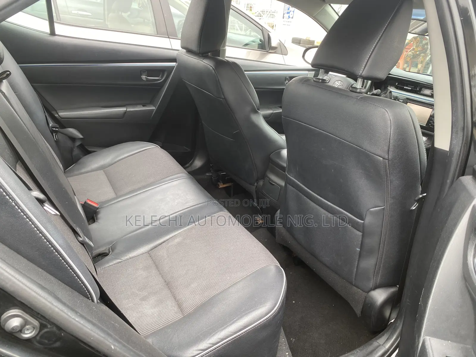 Toyota Corolla 2015 Black