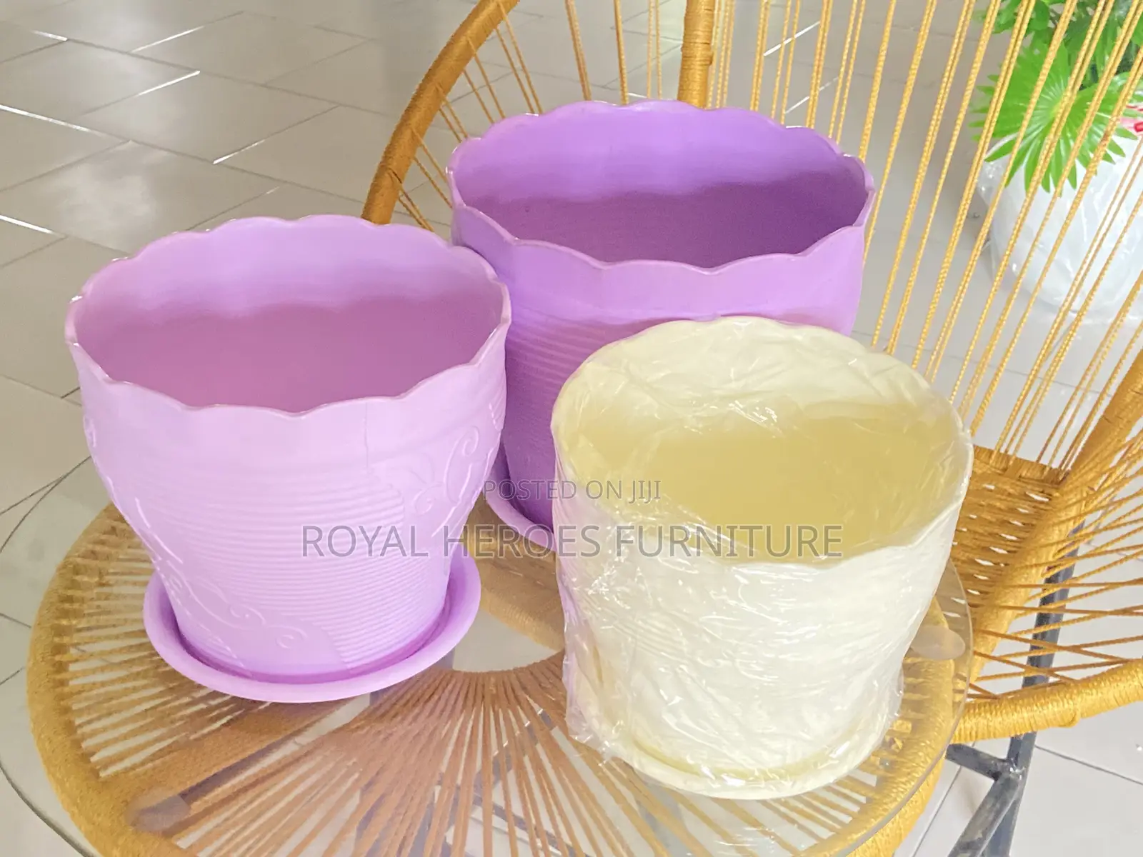 Beautiful Flower Vase (Small Size)
