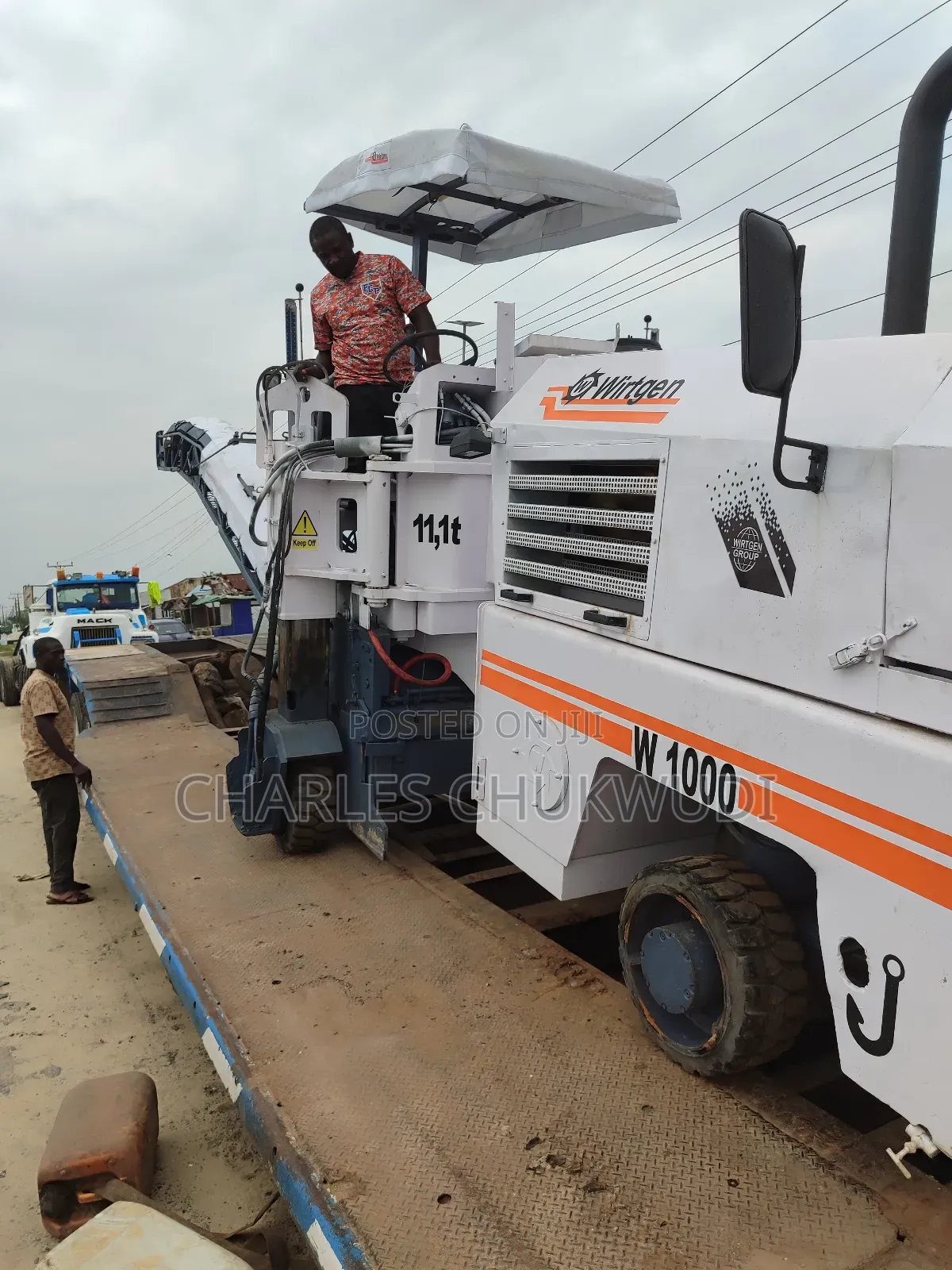 Asphalt Milling Machine for Hire