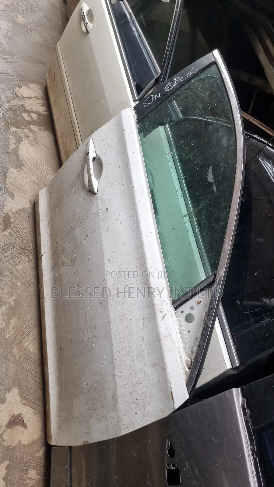Bumper, Front Grill And Side Mirror