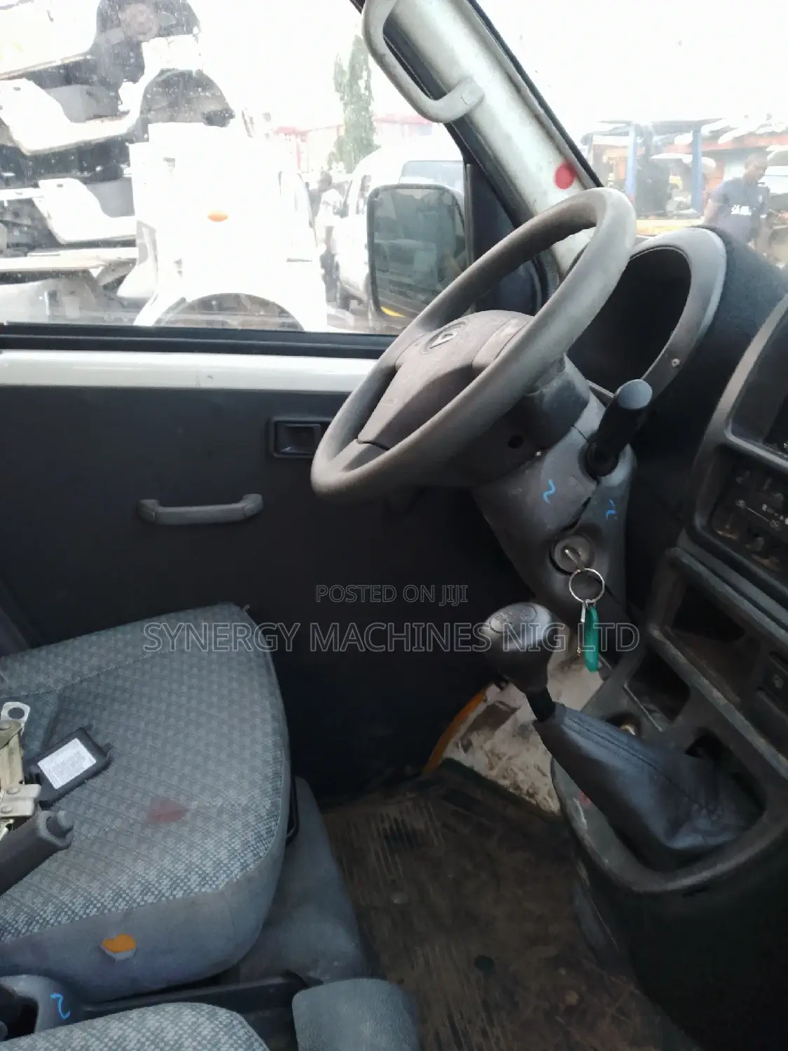 Daihatsu Hijet 2020 Yellow