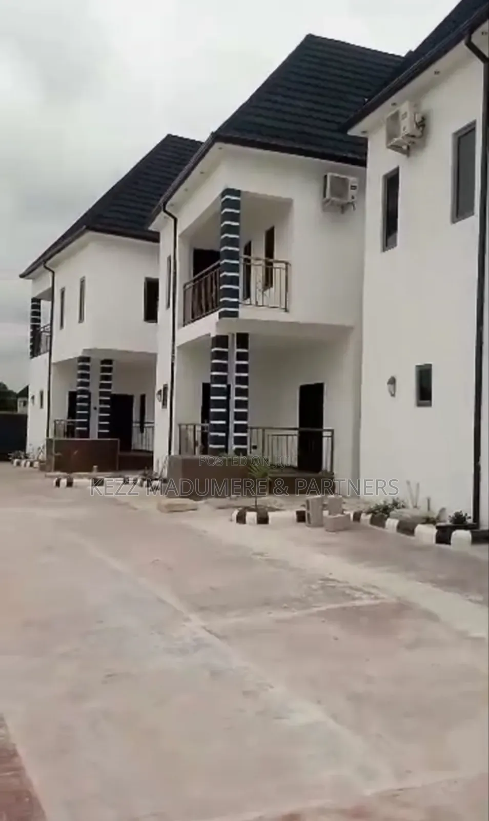 Furnished 9bdrm Maisonette in Gated Estate, Off for sale