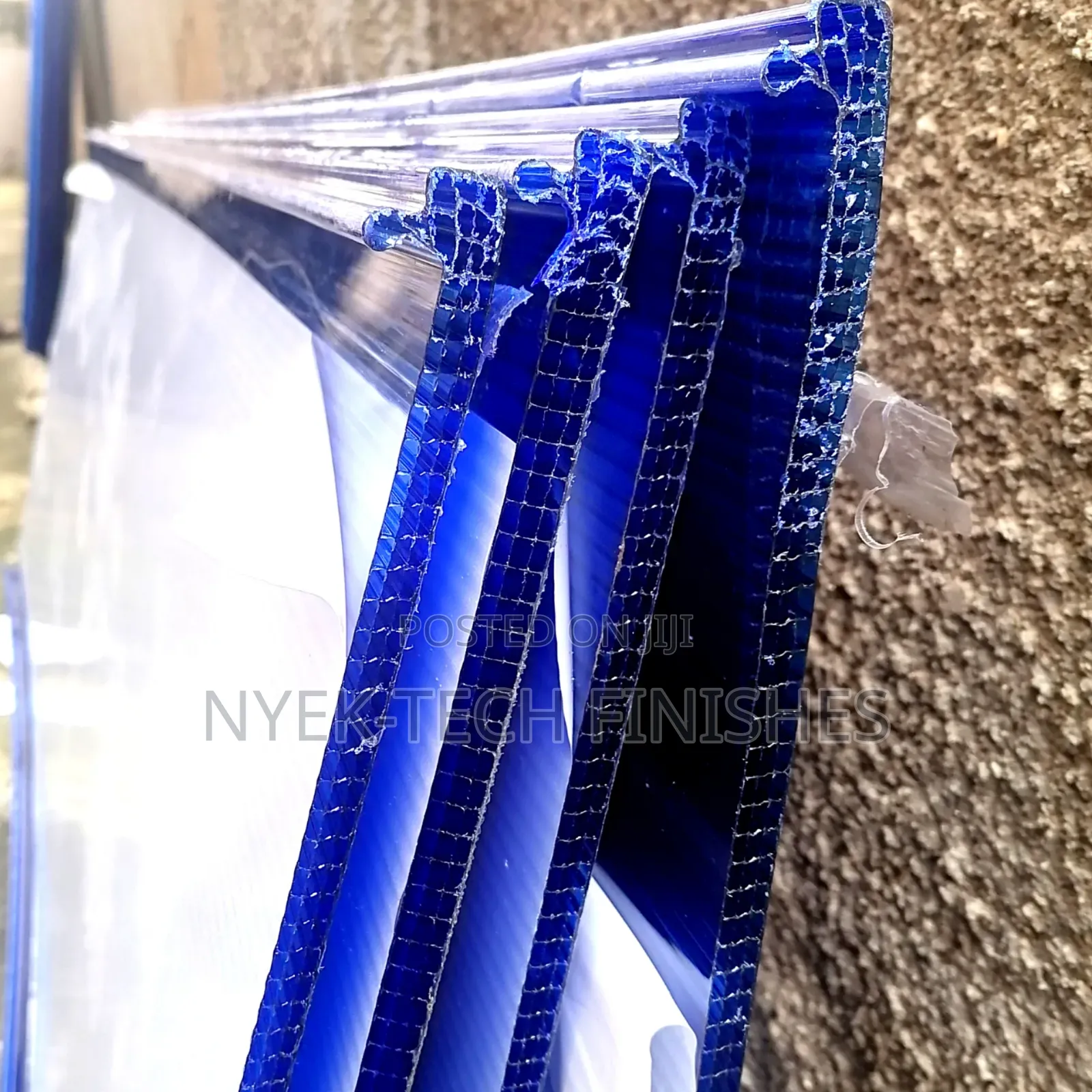 Polycarbonate Hollow Sheets for Roofing and Shades /Canopy