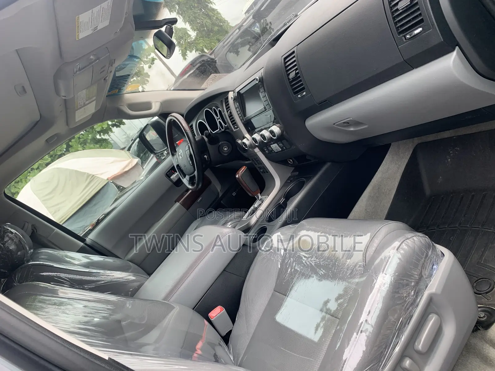 Toyota Sequoia 2012 Gray