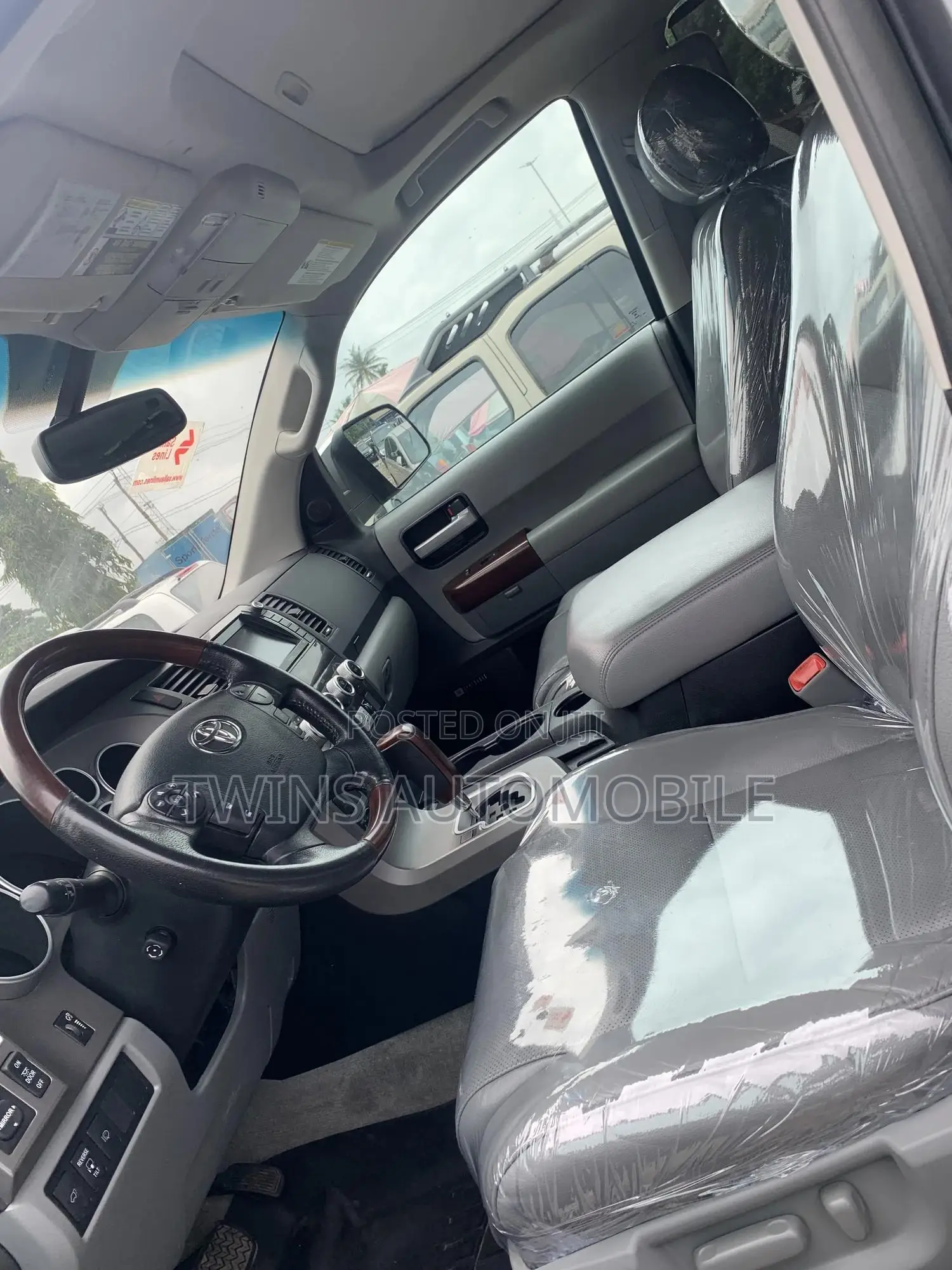 Toyota Sequoia 2012 Gray