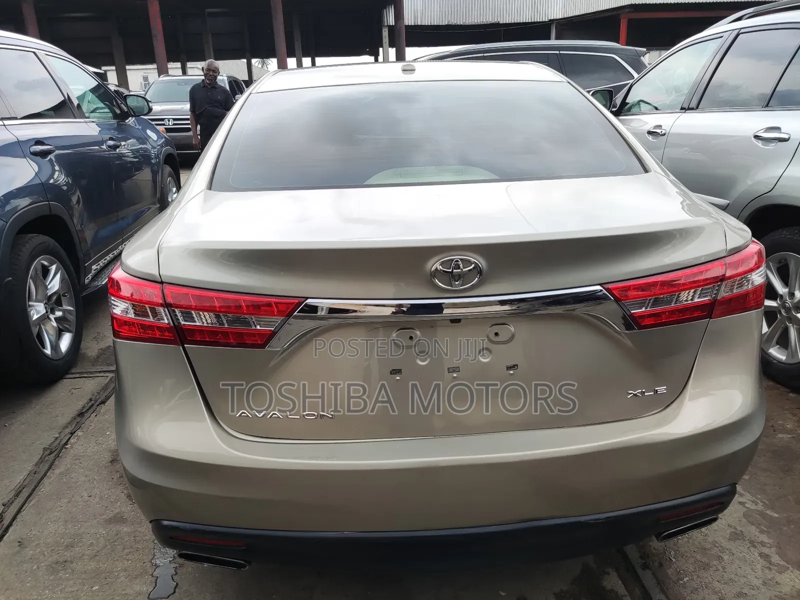 Toyota Avalon 2015 Brown