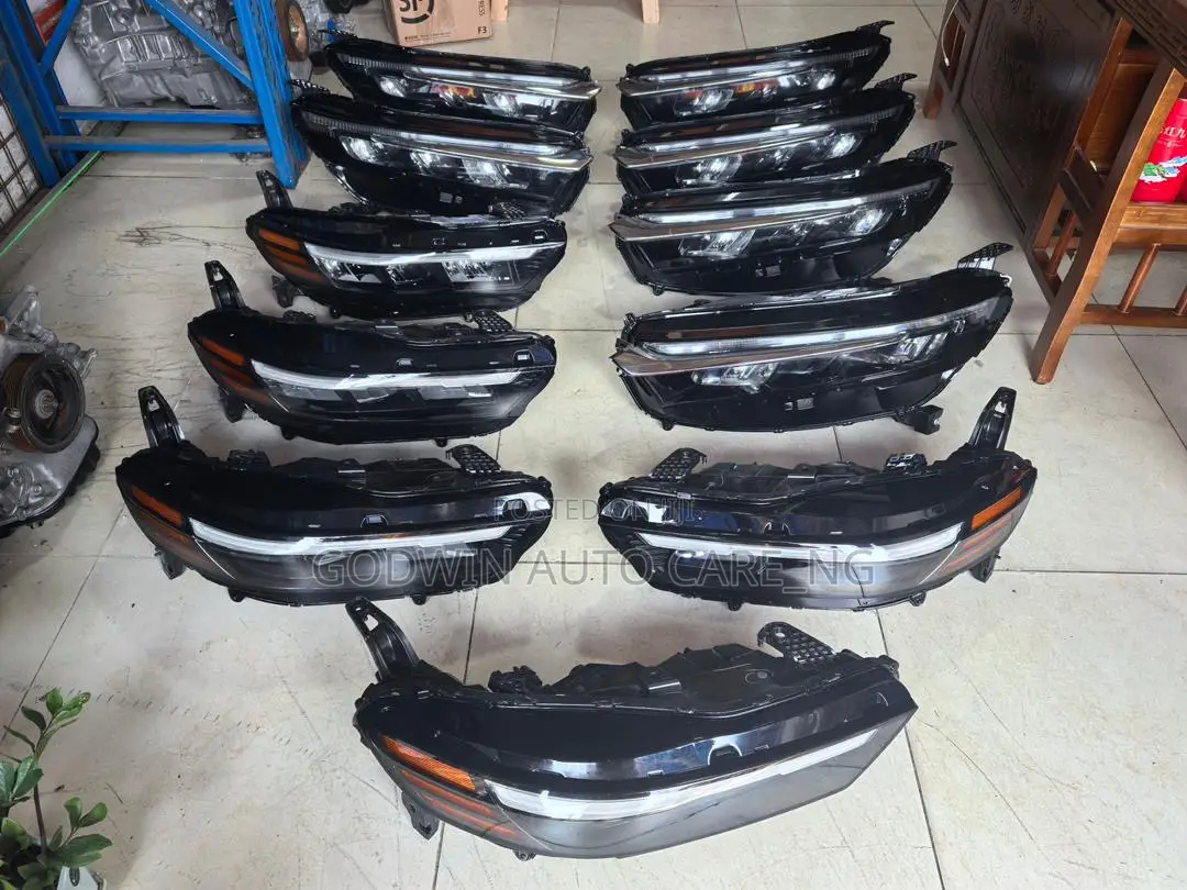 Headlight 2023 2025 Honda Accord and CRV