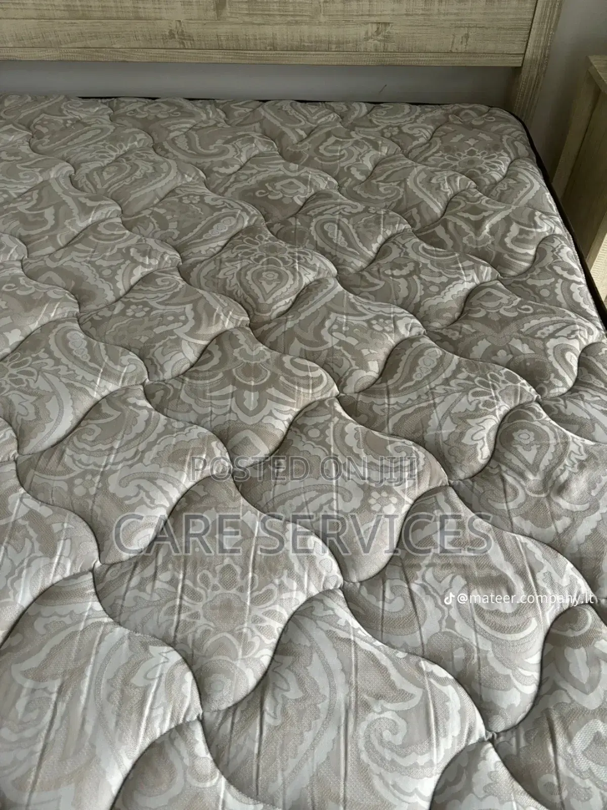 Professional Mattress Cleaning and Stain Remover