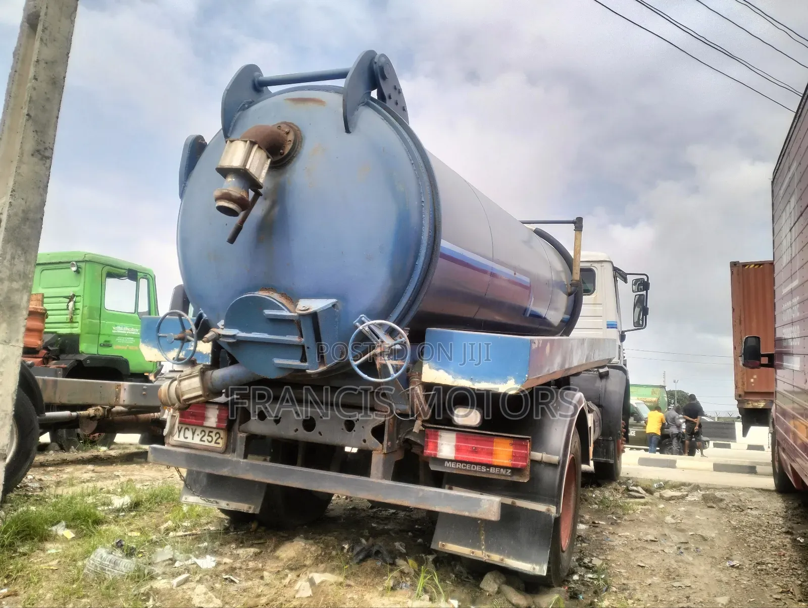 Mercedes Benz Truck 1820