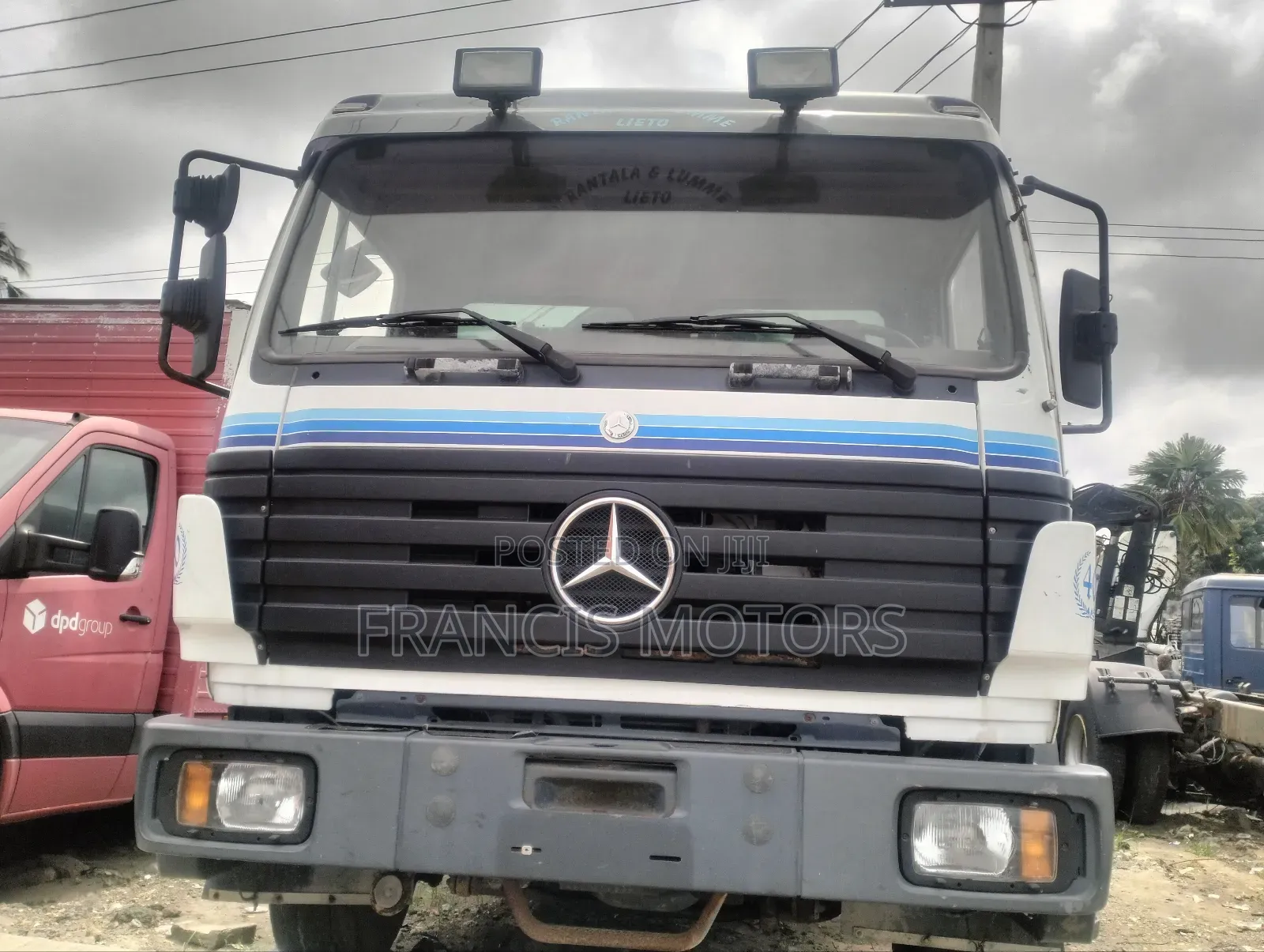 Mercedes Benz Truck 1820