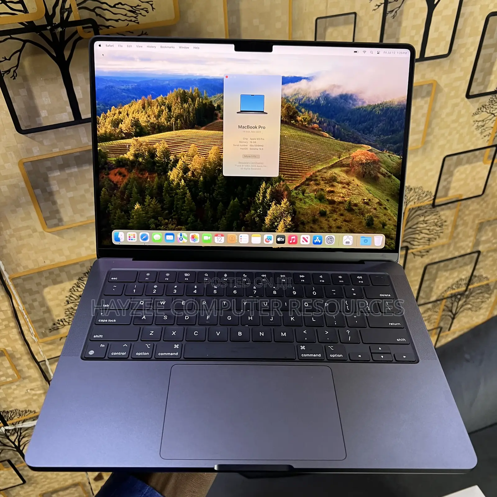 Laptop Apple MacBook Pro 2023 M3 14-Inch 18GB Intel Core M SSD 512GB