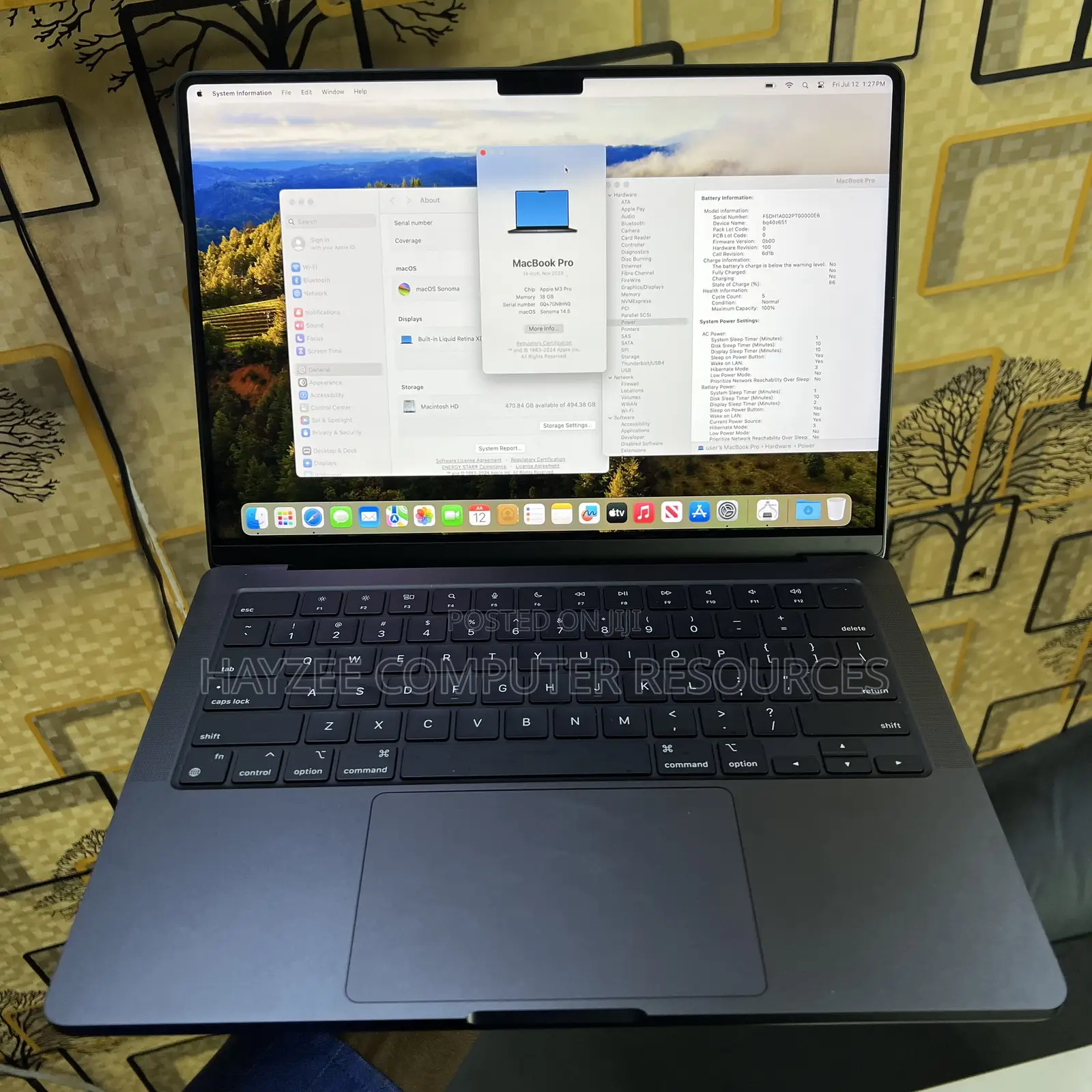 Laptop Apple MacBook Pro 2023 M3 14-Inch 18GB Intel Core M SSD 512GB