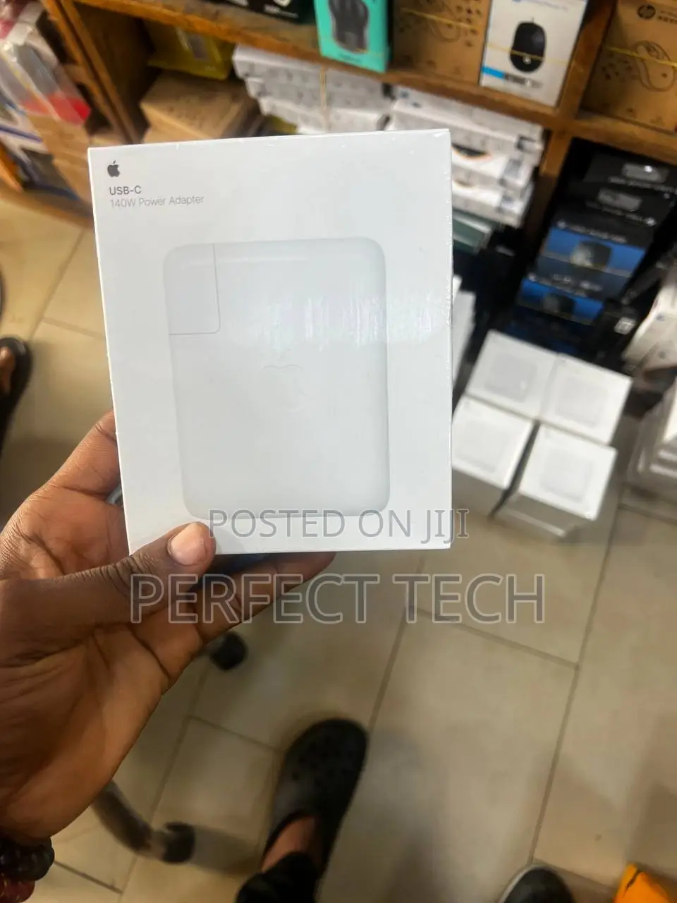 140w Macbook USB-C Power Adapter [UK Standard]