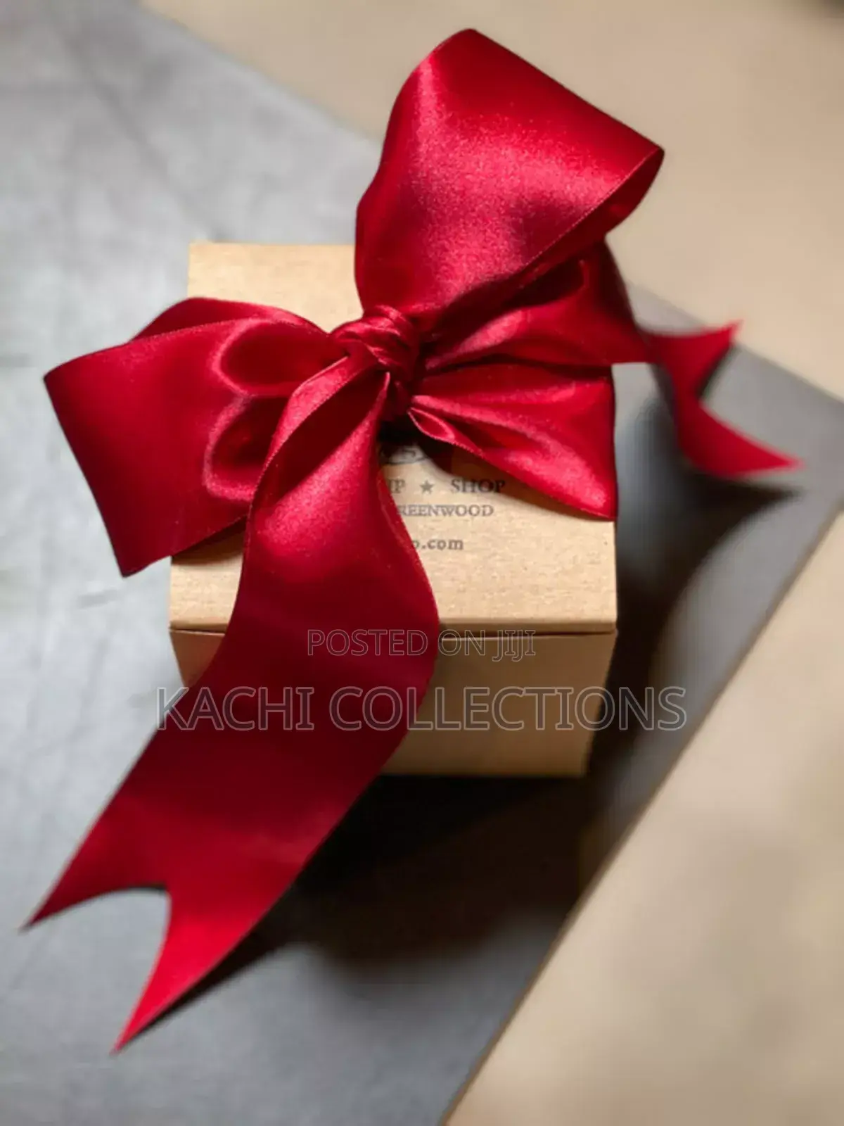 Season Greetings Box With Ribbon | Gift Box